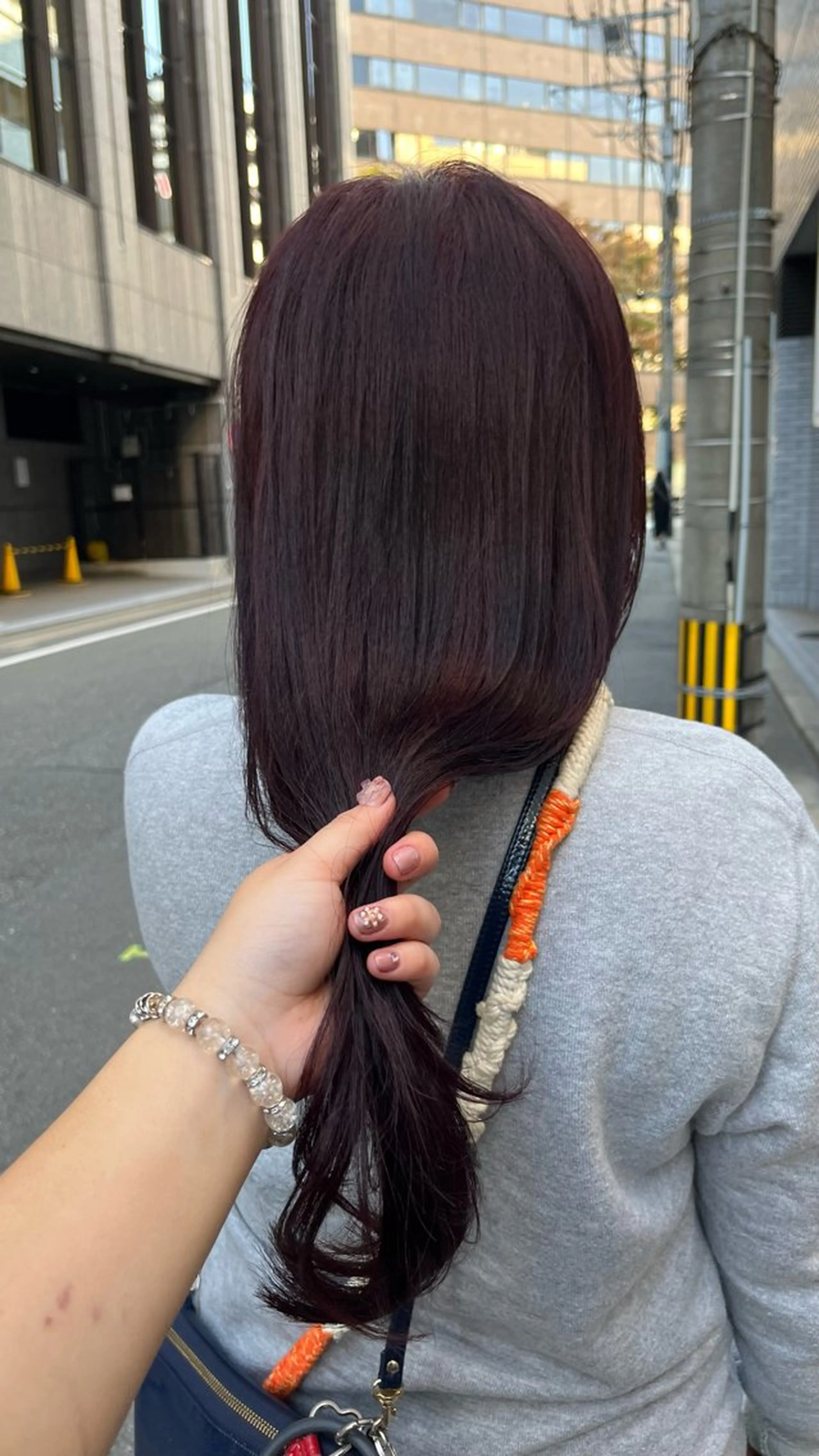 カラー ブリーチ ブリーチなしカラー こまつばらみお/レイ ヤー/ダブルカラーのヘアスタイル