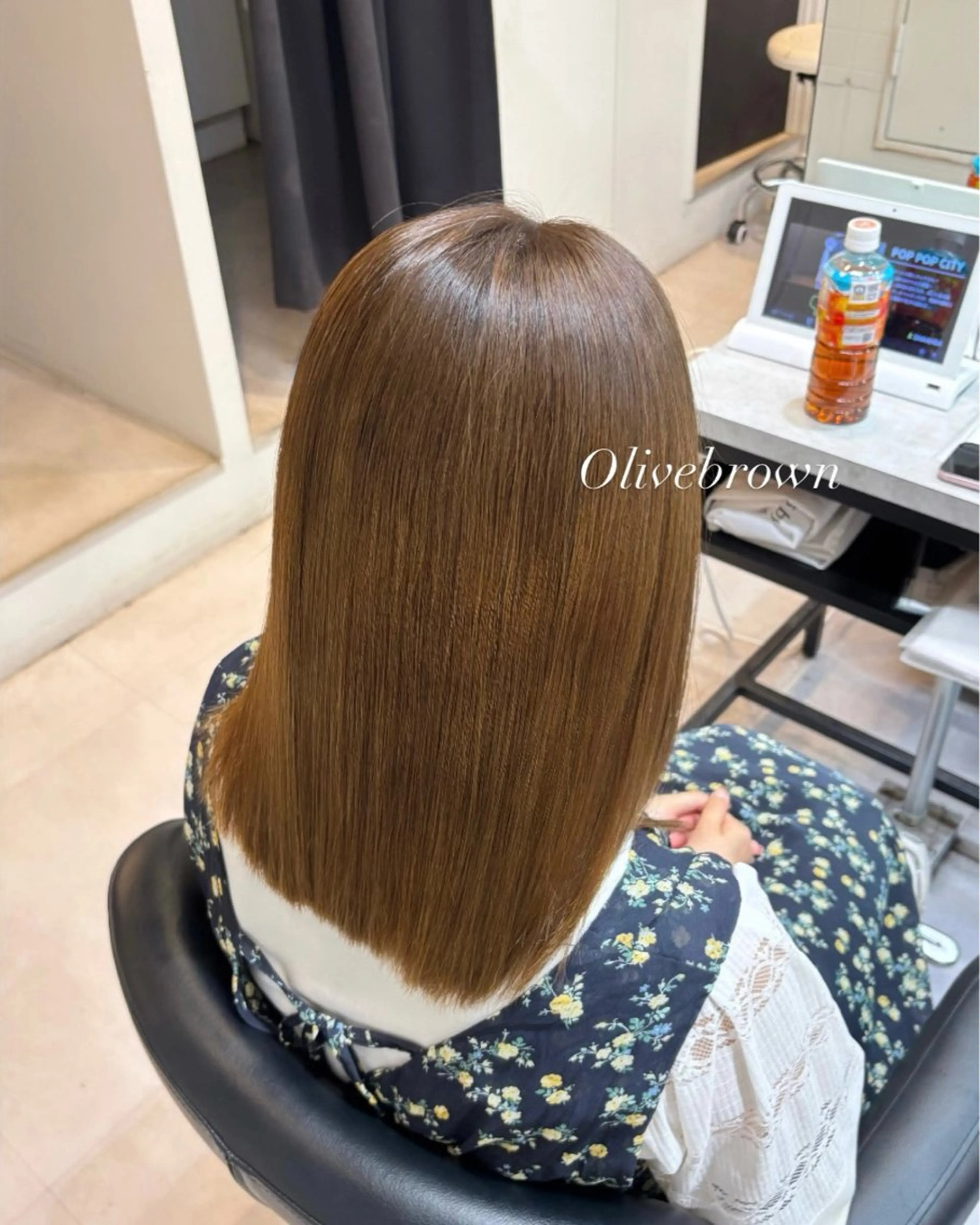 ミディアム カラー ブリーチ ブラウンカラー ダブルカラー ブリーチなしカラー オリーブブラウン ヘアカラー ダブルカラー🎀 / 髪質改善🪞✨/伽音のヘアスタイル