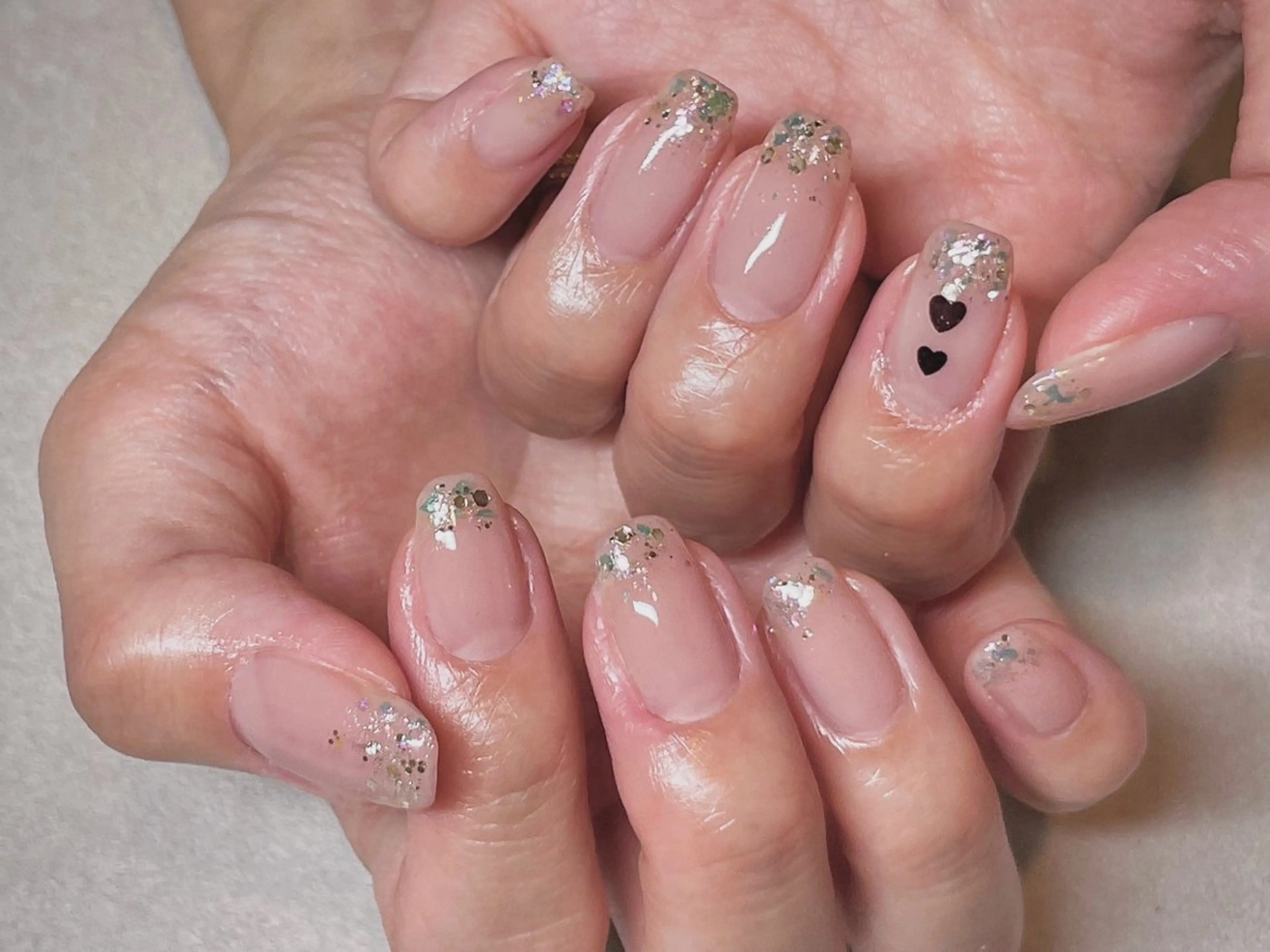 ネイル ハンドネイル ハンドケア nail salon swaddle 🪽のネイルデザイン