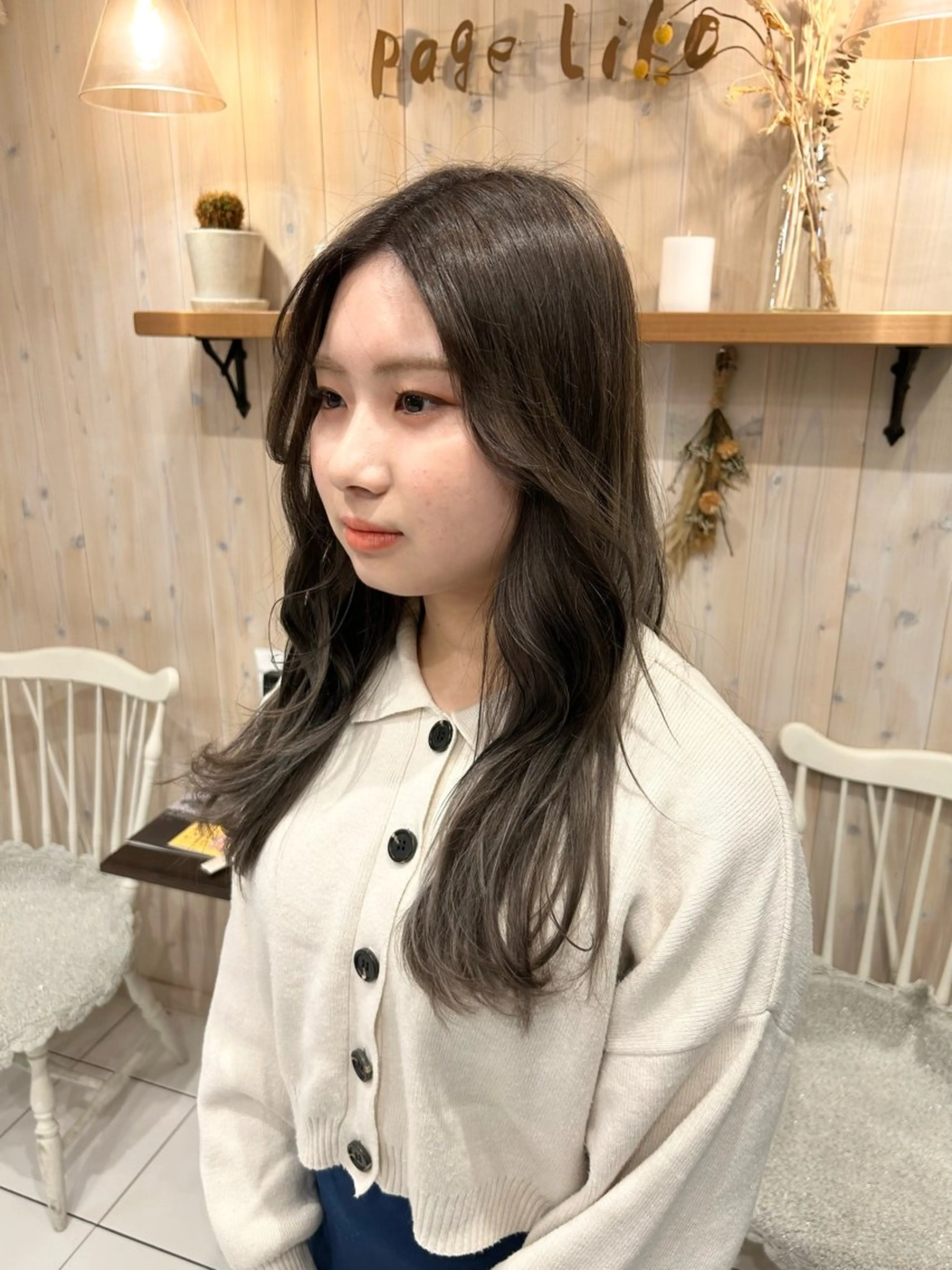 ロング カラー アッシュ 透明感カラー シルバー シルバーアッシュ カット ヘアカラー トリートメント ダブルカラー/ウルフ 上田　航平のヘアスタイル