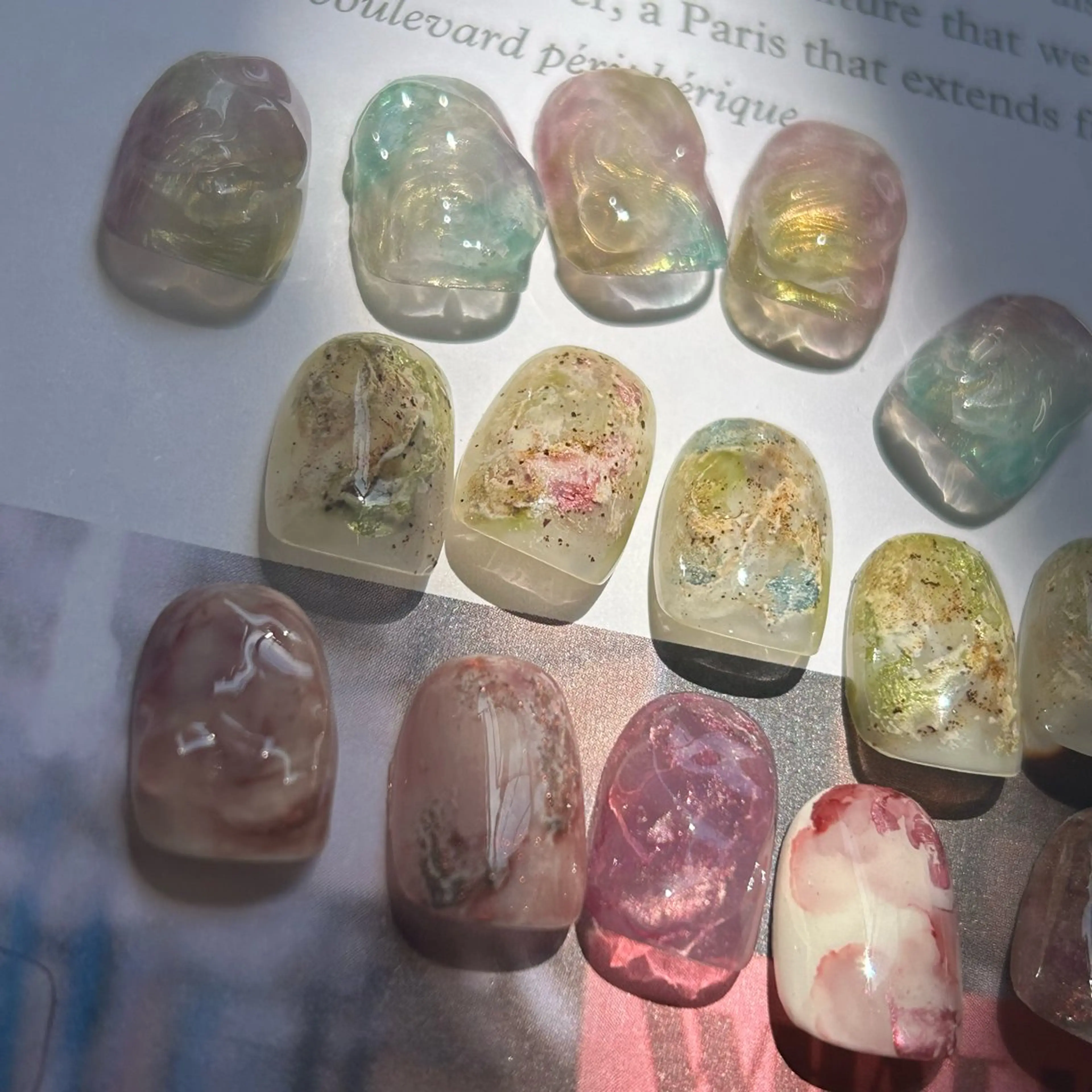 ネイル ayumi / Manonのネイルデザイン