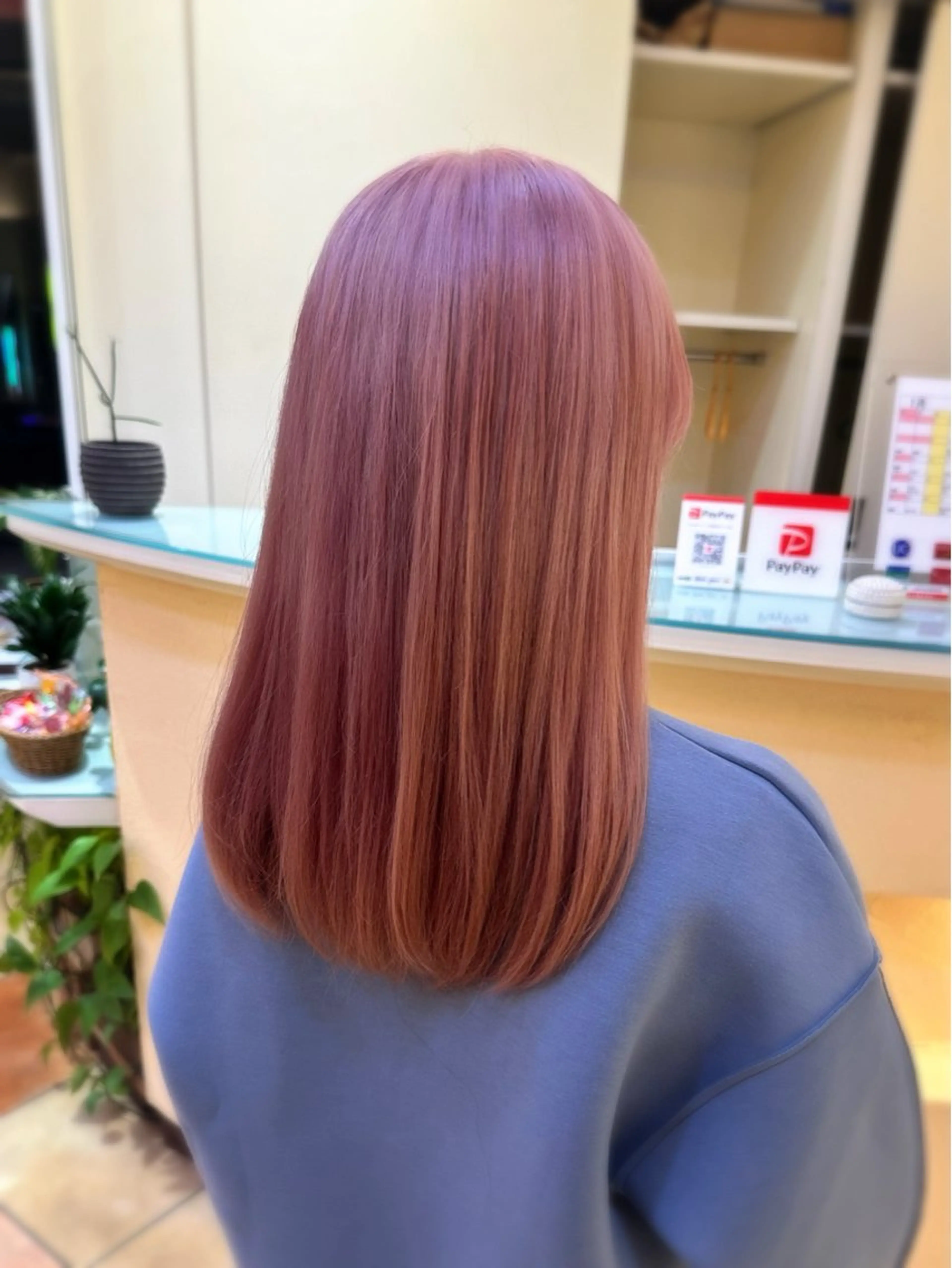 セミロング カラー ピンクカラー カット ヘアカラー トリートメント 小顔レイヤー💗 木村実樹のヘアスタイル