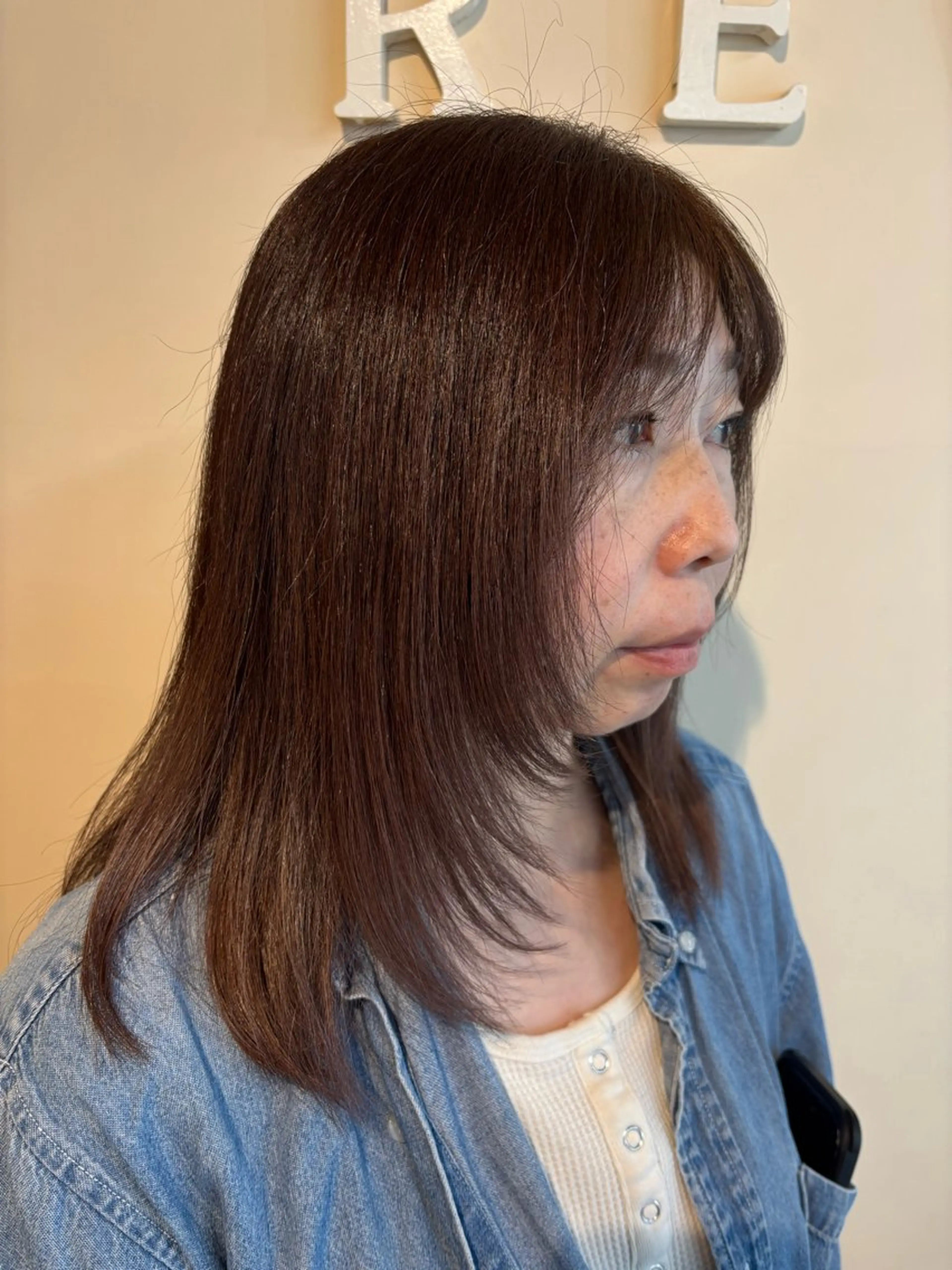 ミディアム 顔まわりレイヤー 顔周りカット レイヤーカット 木下 みさきのヘアスタイル