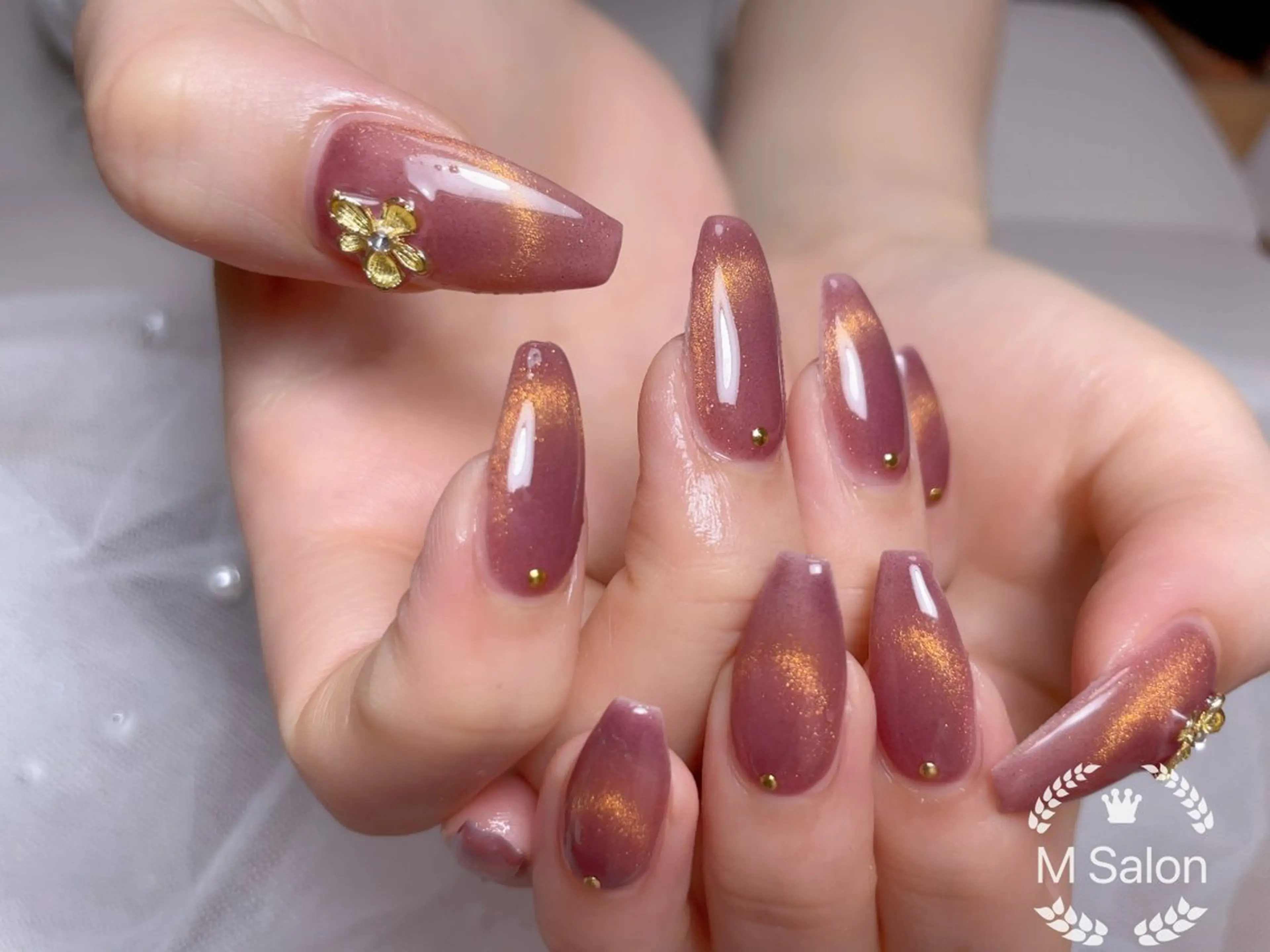 ネイル ブルー フレンチネイル マグネットネイル ニュアンスネイル オフィスネイル ハンドネイル Mnail _KKのネイルデザイン