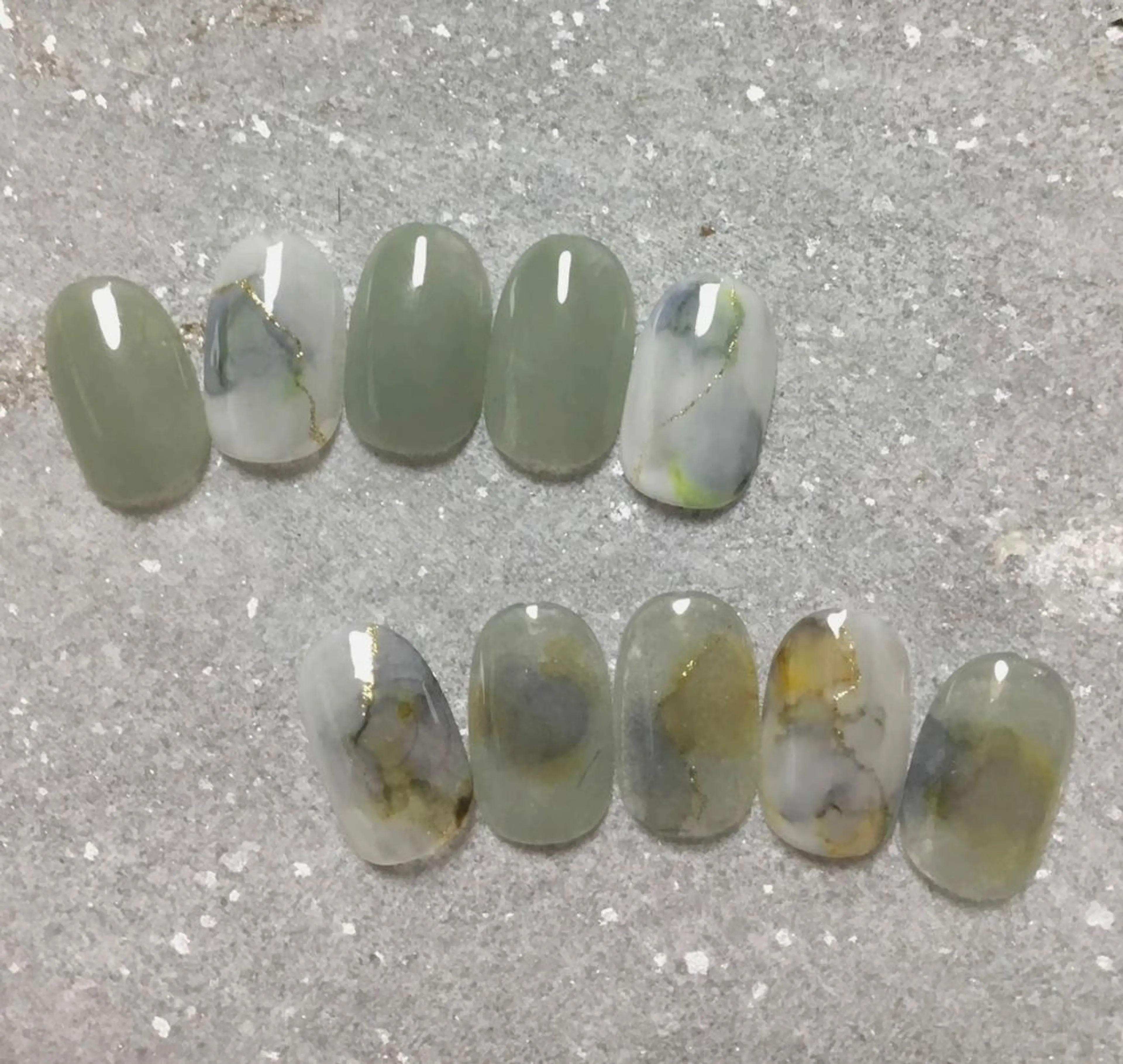 ネイル 横尾 麻里のネイルデザイン