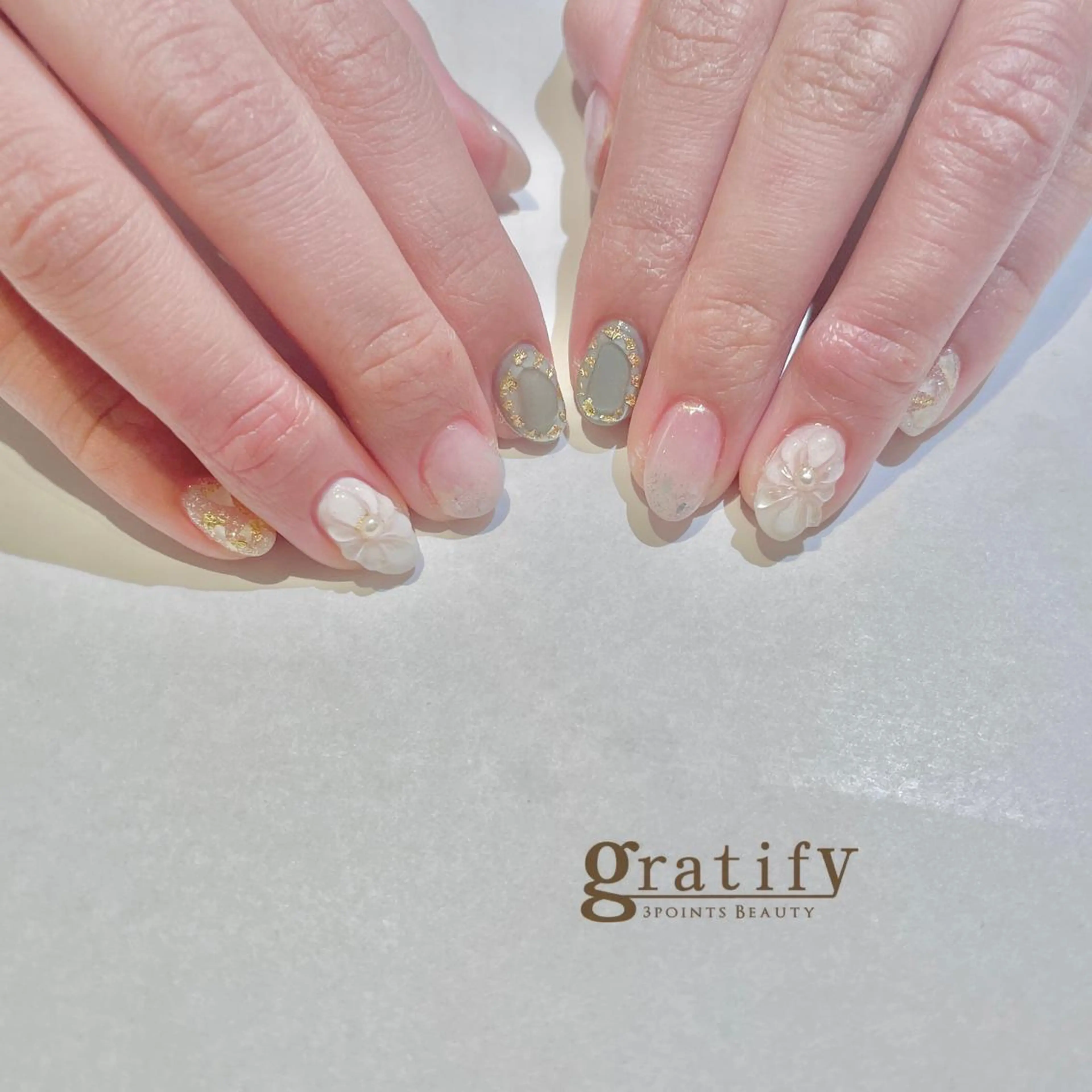 ネイル 山田 怜奈のネイルデザイン