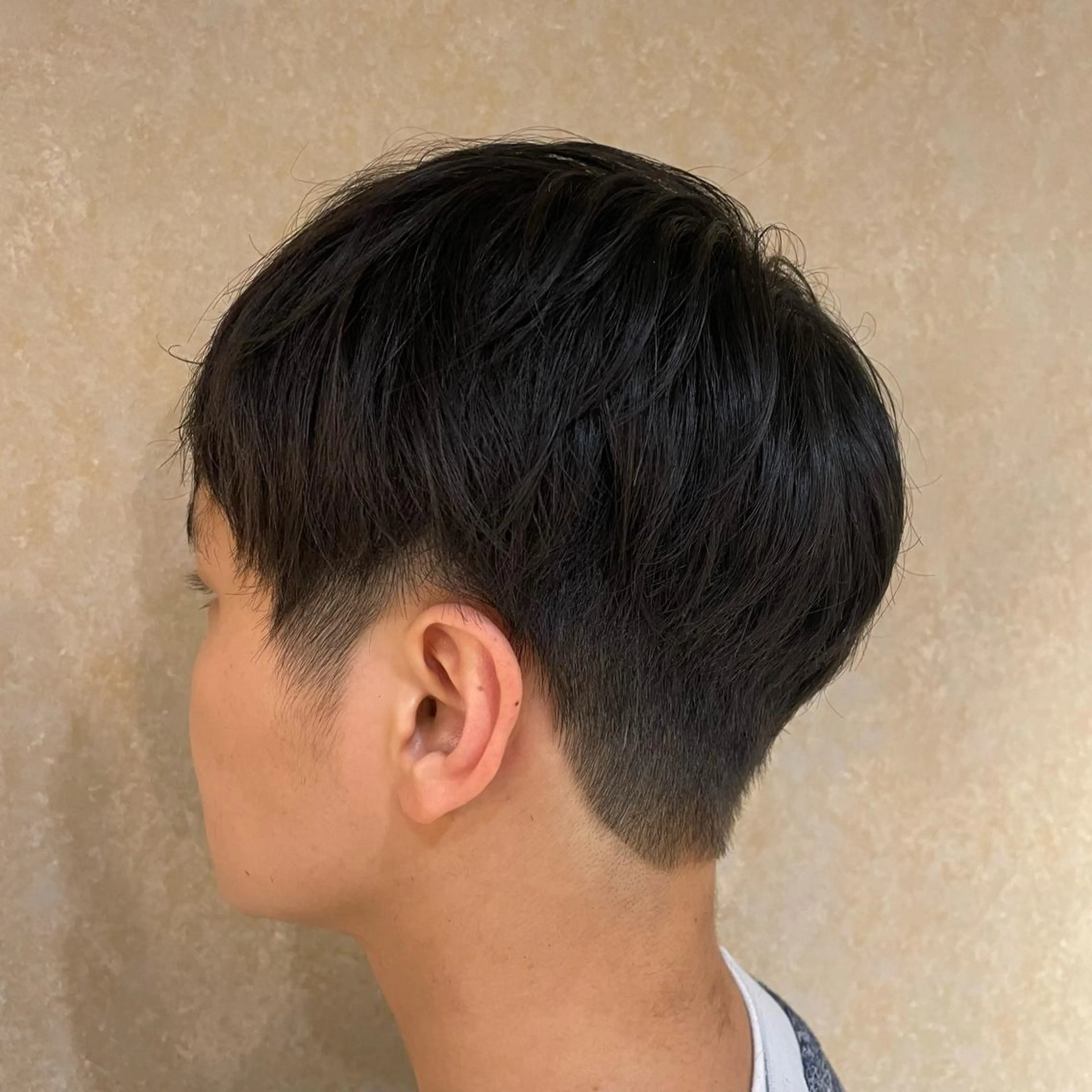 ショート メンズ カット 青田 明日海のヘアスタイル