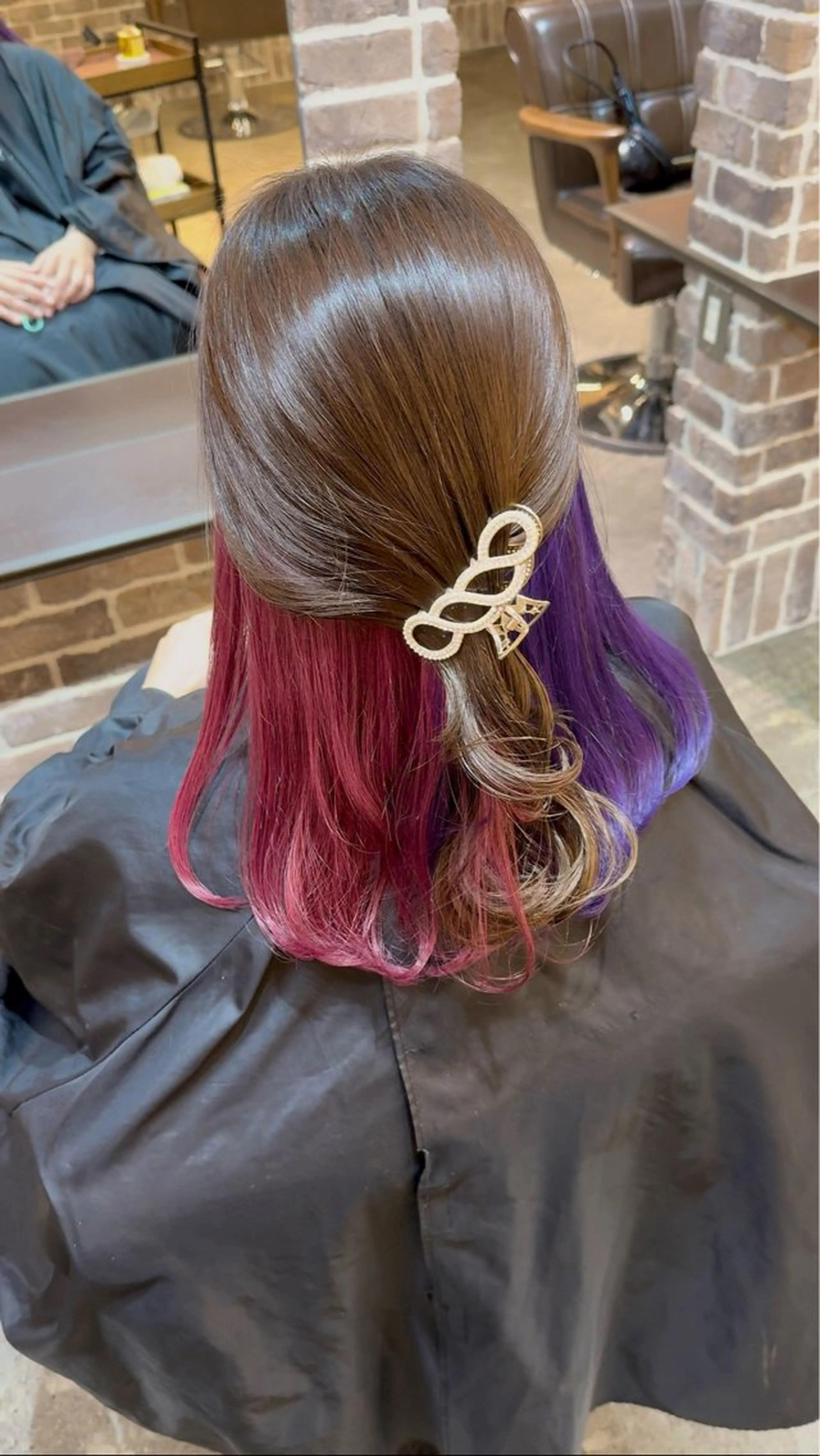 セミロング カラー アッシュ アッシュブラウン ブリーチ ブラウンカラー インナーカラー カット ヘアカラー トリートメント ACROあべの店所属・艶カラー/インナー /グラデ/大西小百合のヘアスタイル