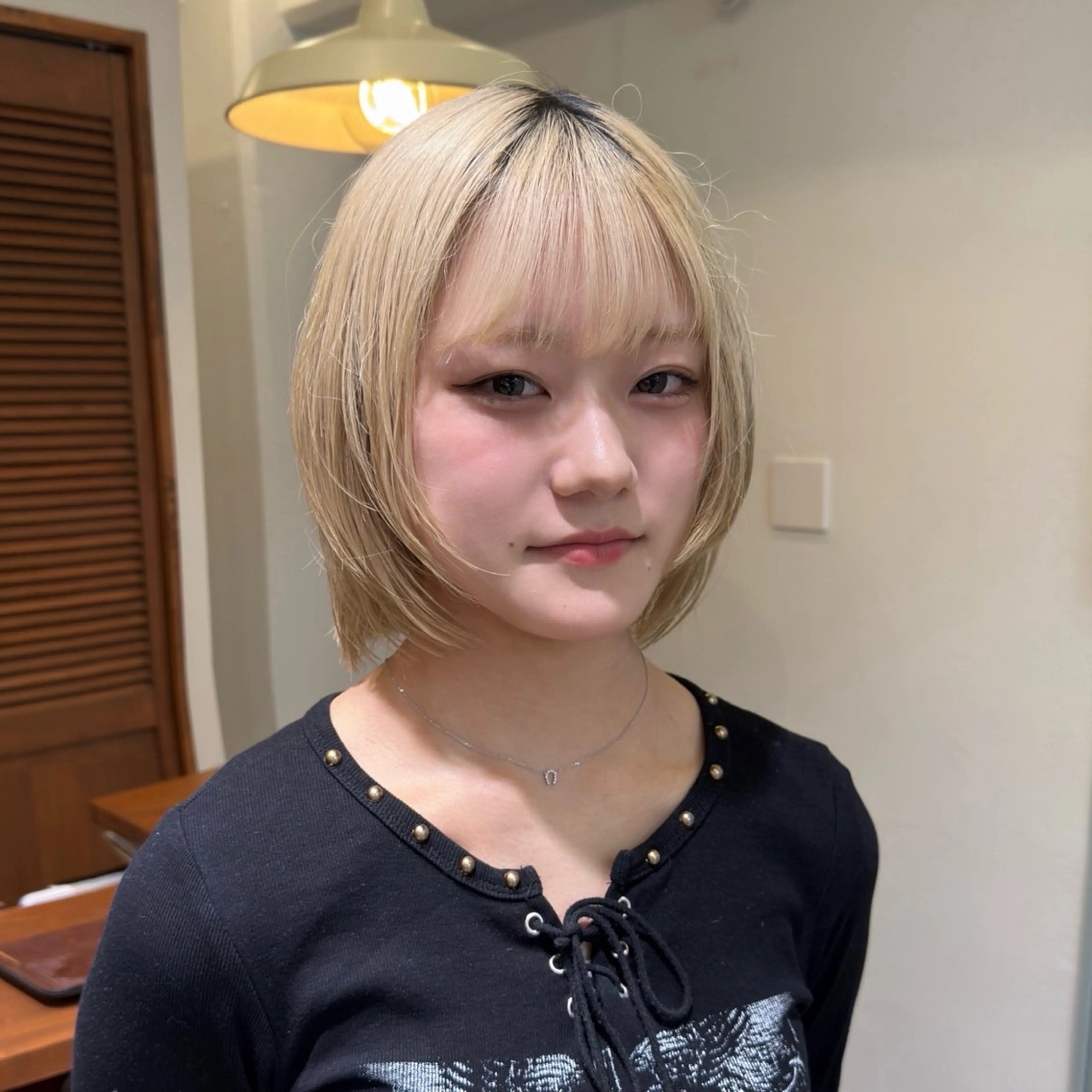 ミディアム カット ヘアカラー トリートメント 艶髪矯正/ レイヤー/高杉颯汰のヘアスタイル