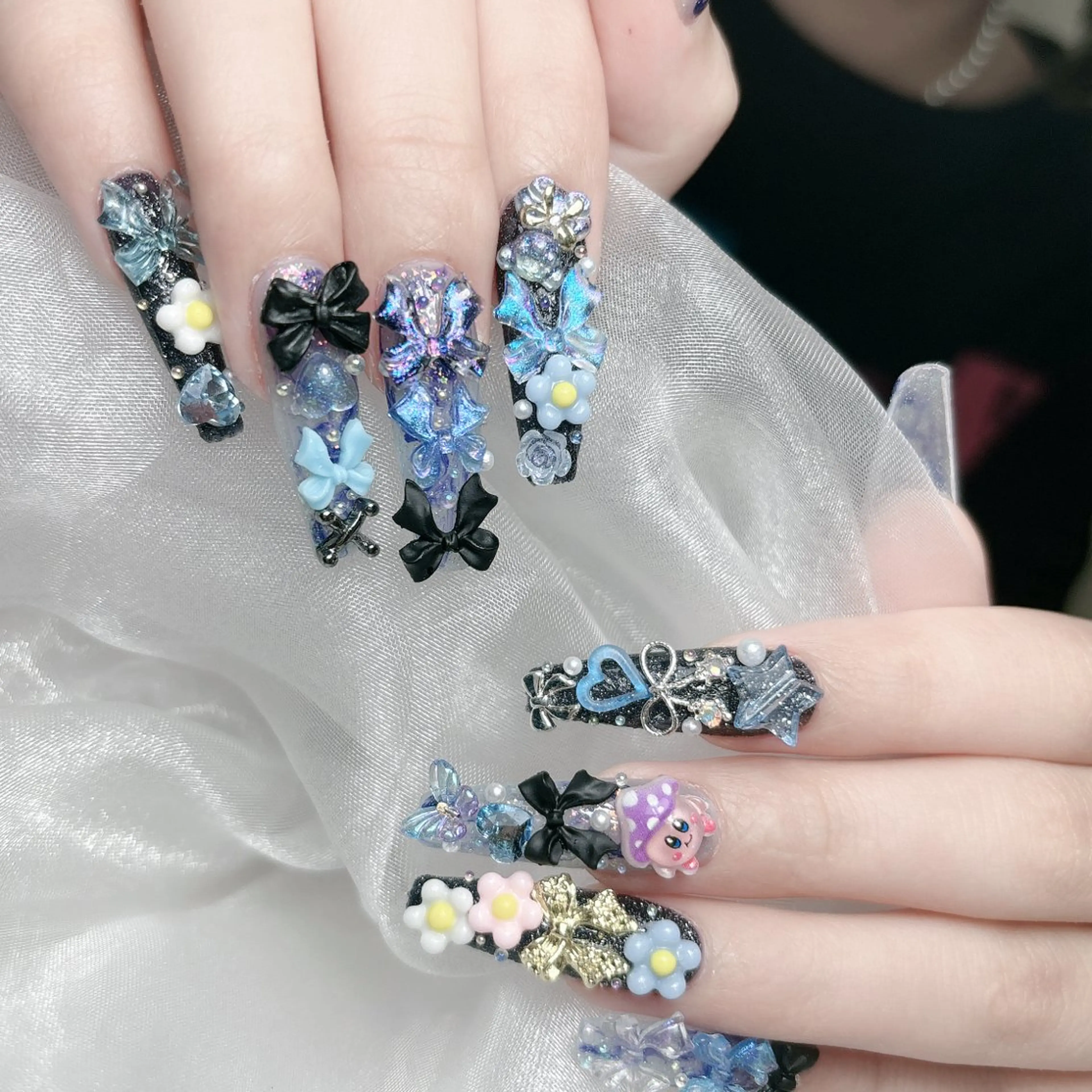 ネイル 成人式 ジェルネイル ロングネイル マグネットネイル ミディアムネイル ハンドネイル MoMoA Nail ネイル長さ出し専門店のネイルデザイン