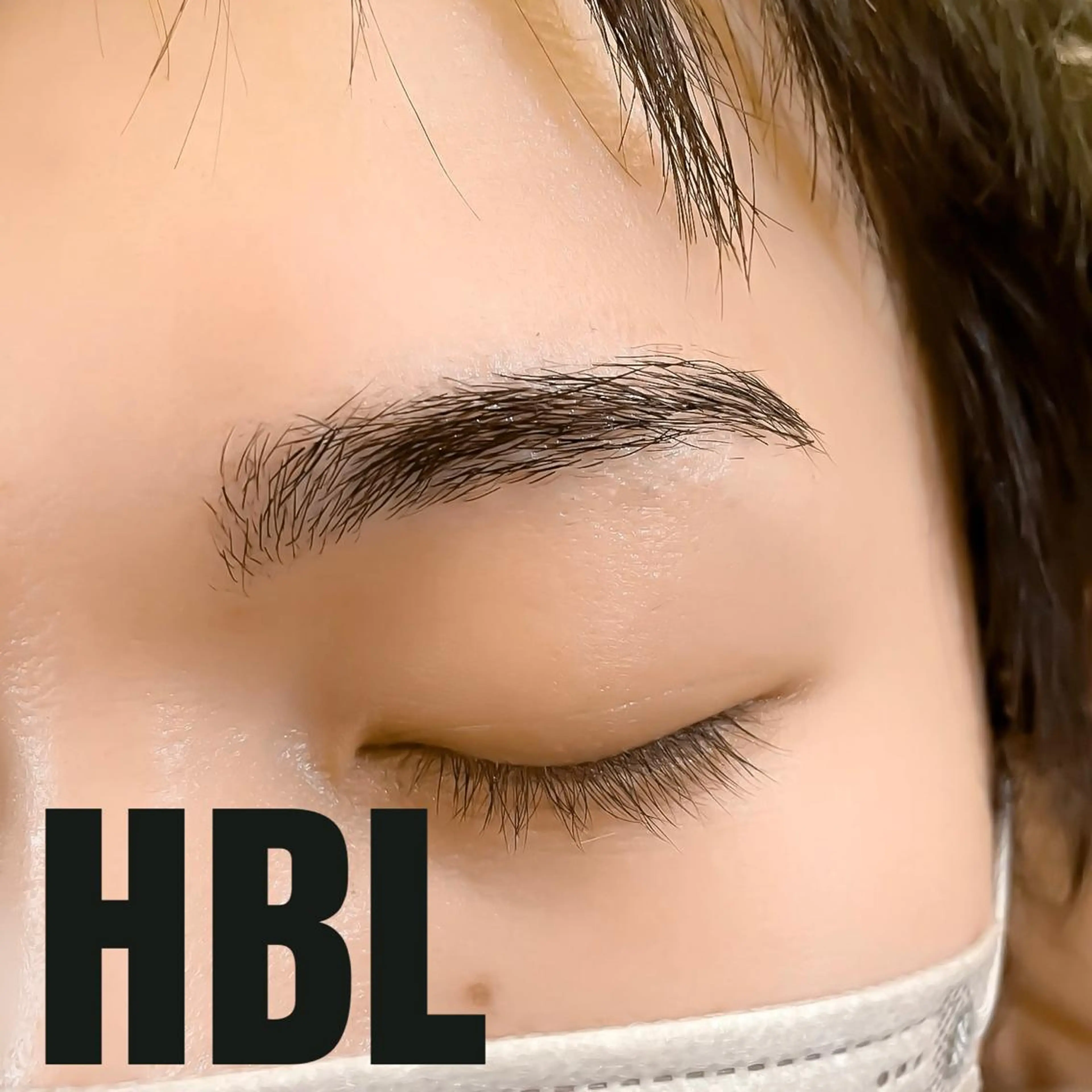 メンズ アイブロウ ハリウッドブロウリフト truck阿倍野所属・truck 渡邊 侑季の眉毛・アイブロウイメージ