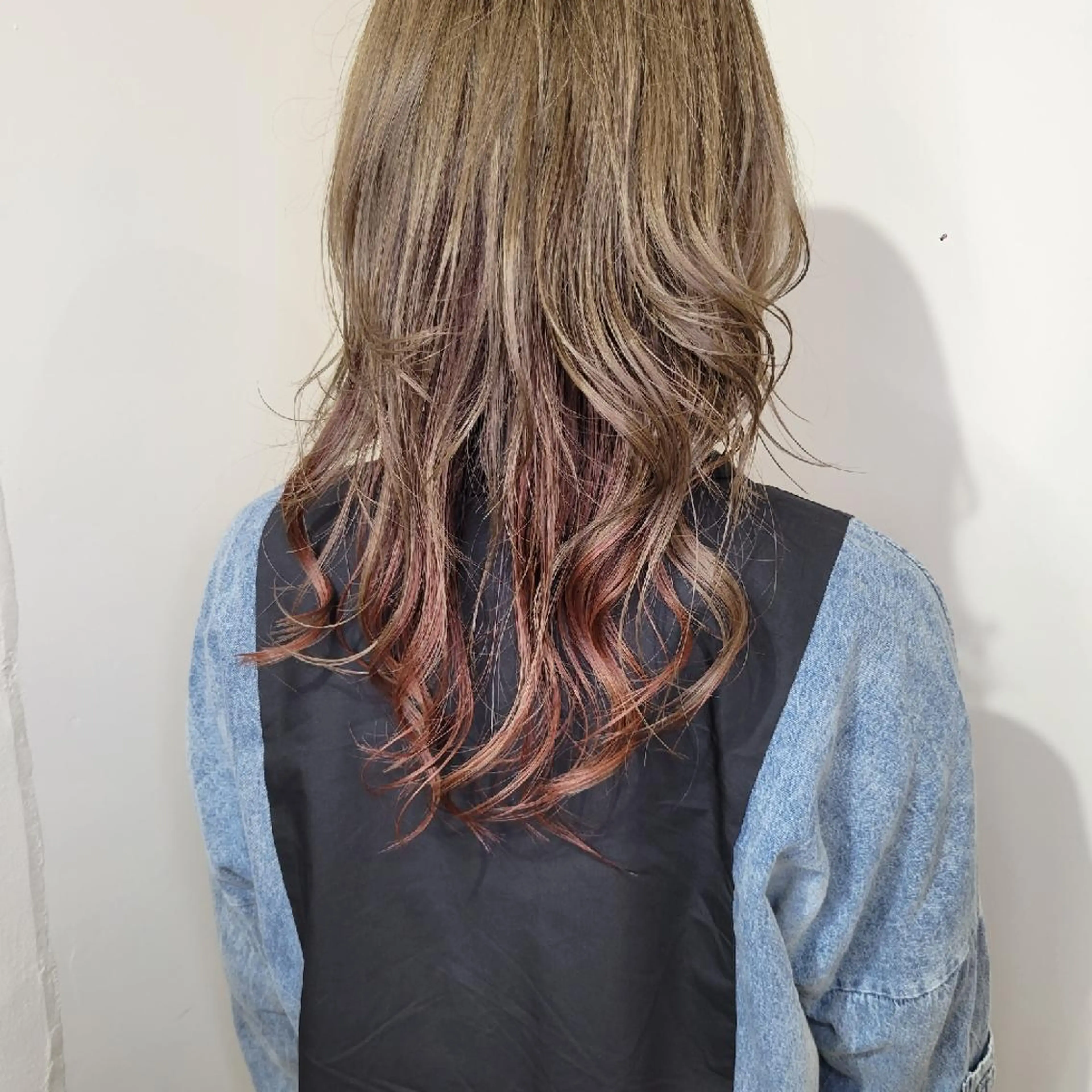 ロング カット ヘアカラー トリートメント 🇰🇷透明感×ハイ トーン🌟tomoのヘアスタイル