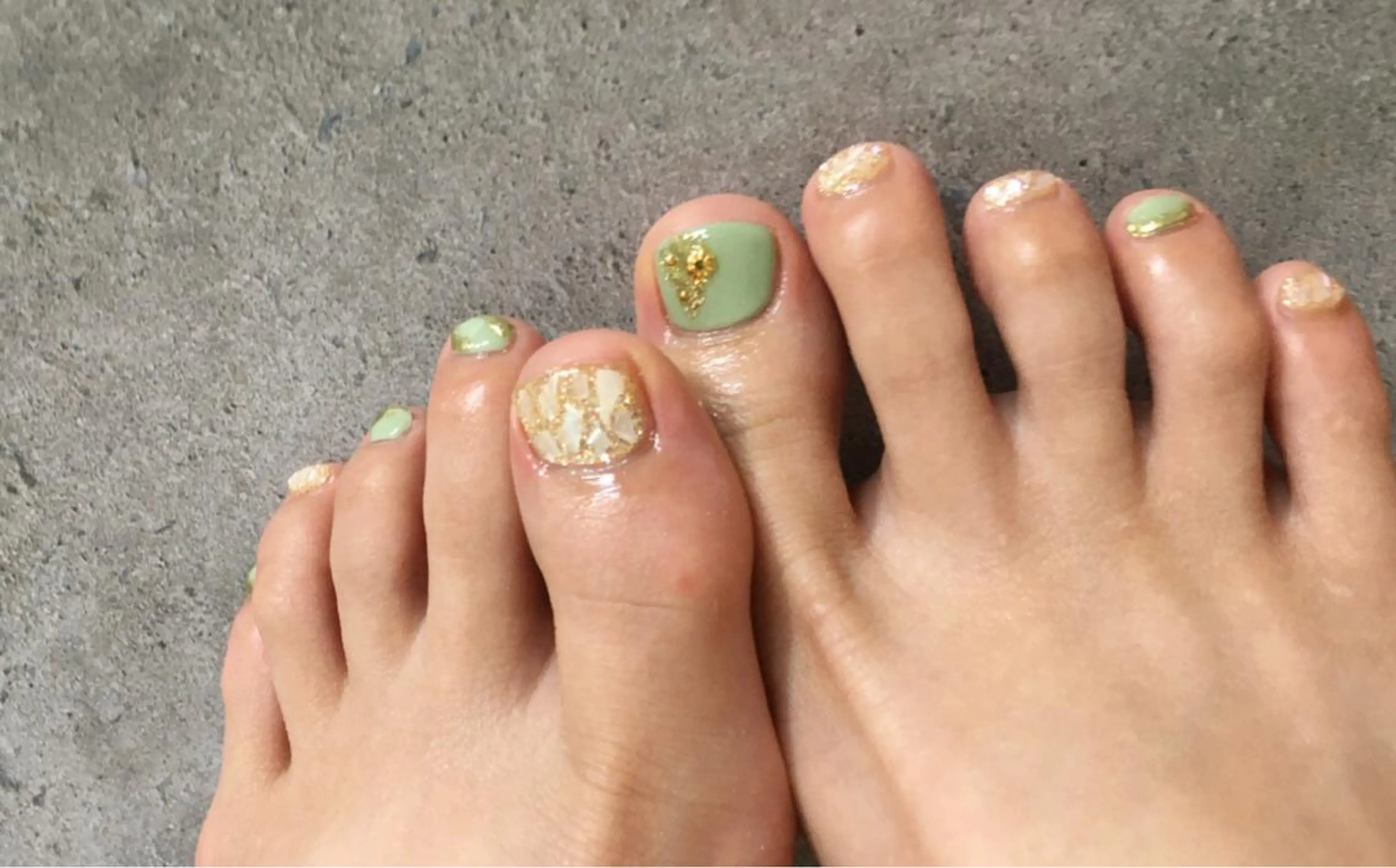 ネイル フットネイル SHINE NAILのネイルデザイン