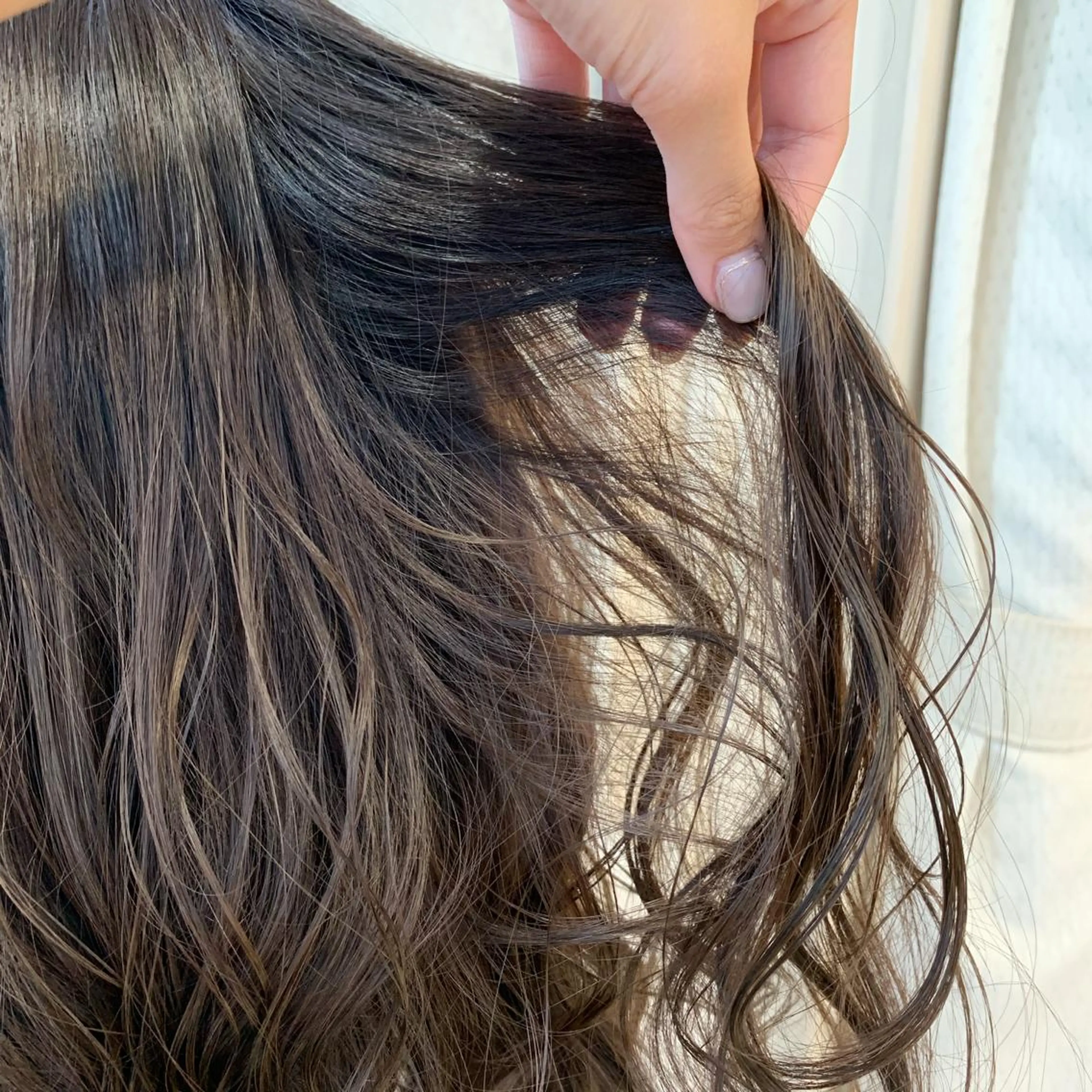 ロング カラー サソウ ユリエ🥥のヘアスタイル