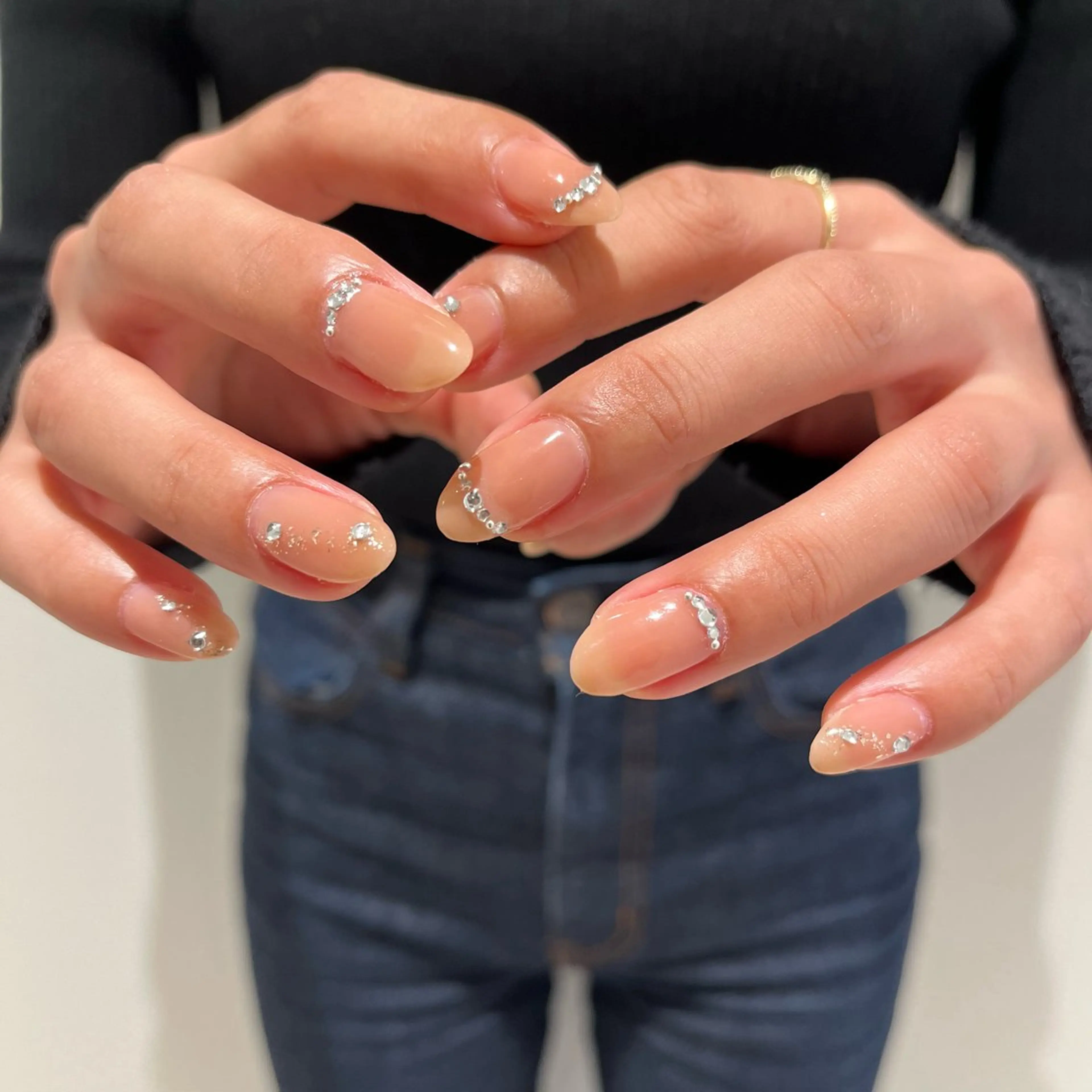 ネイル mano+所属・砂田 はるかのネイルデザイン