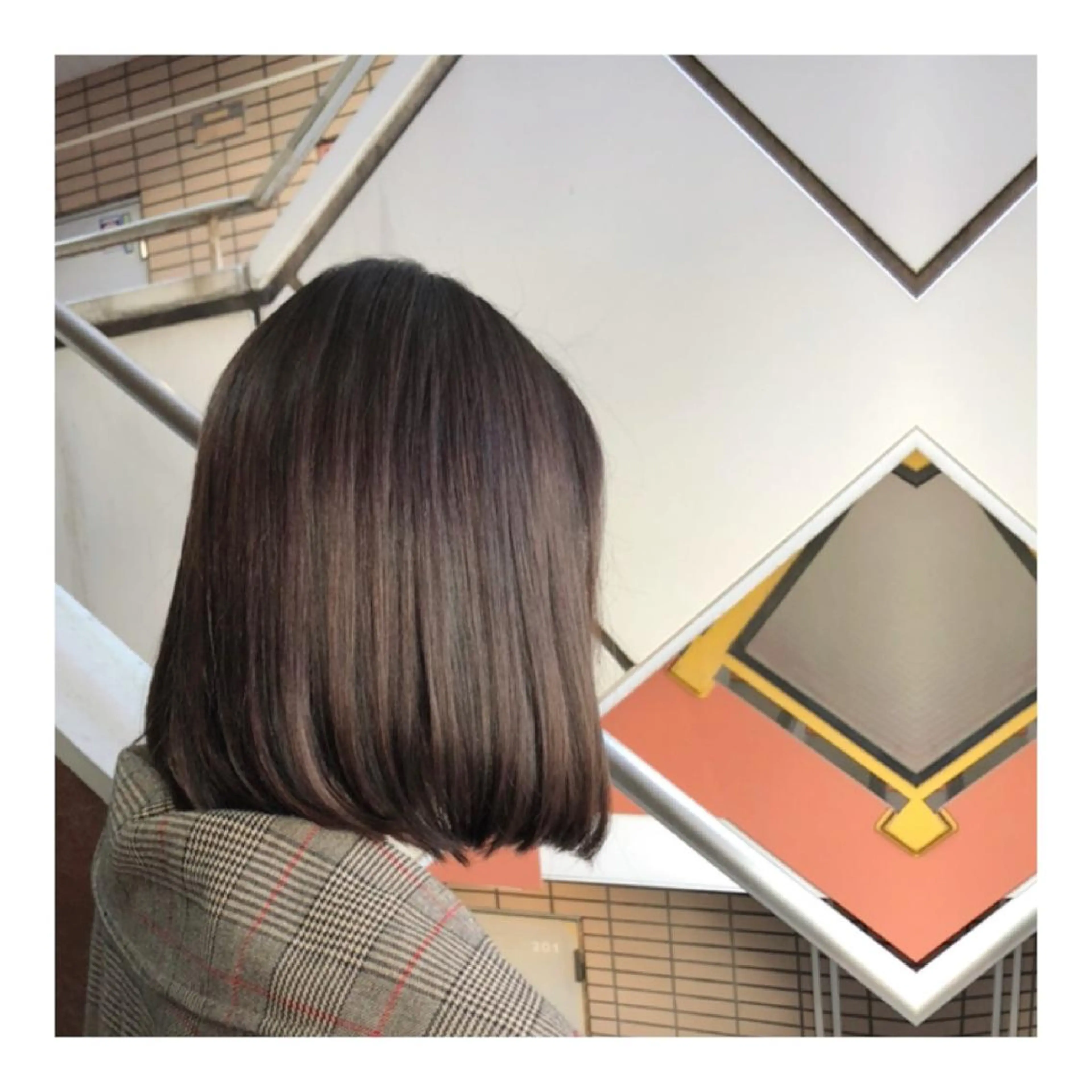 ミディアム カラー ヘアアレンジ パープルカラー トリートメント カット トリートメント Joshua / 素髪改善のヘアスタイル