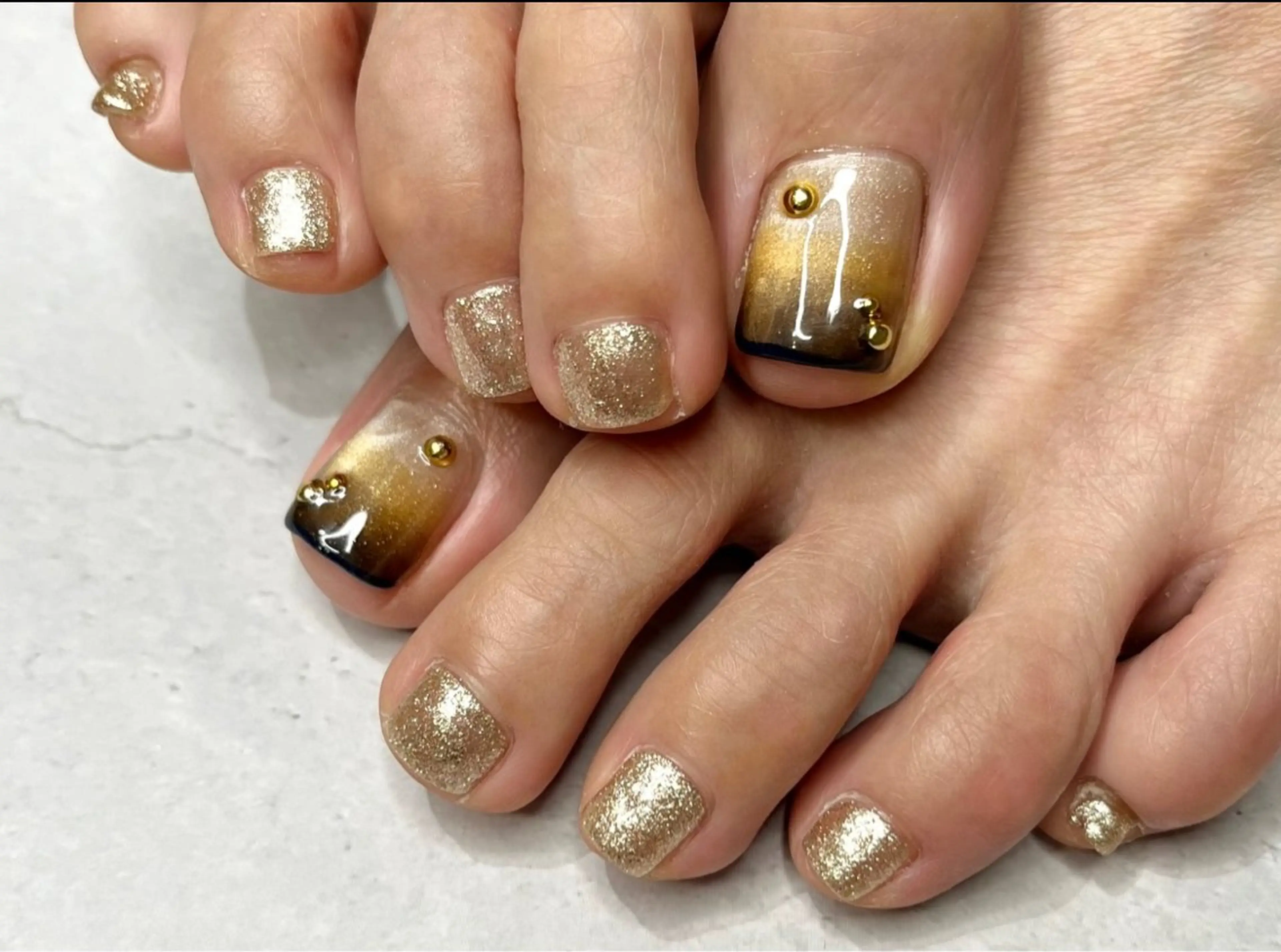 ネイル フットネイル swallow nail所属・スワローネイル misatoのネイルデザイン