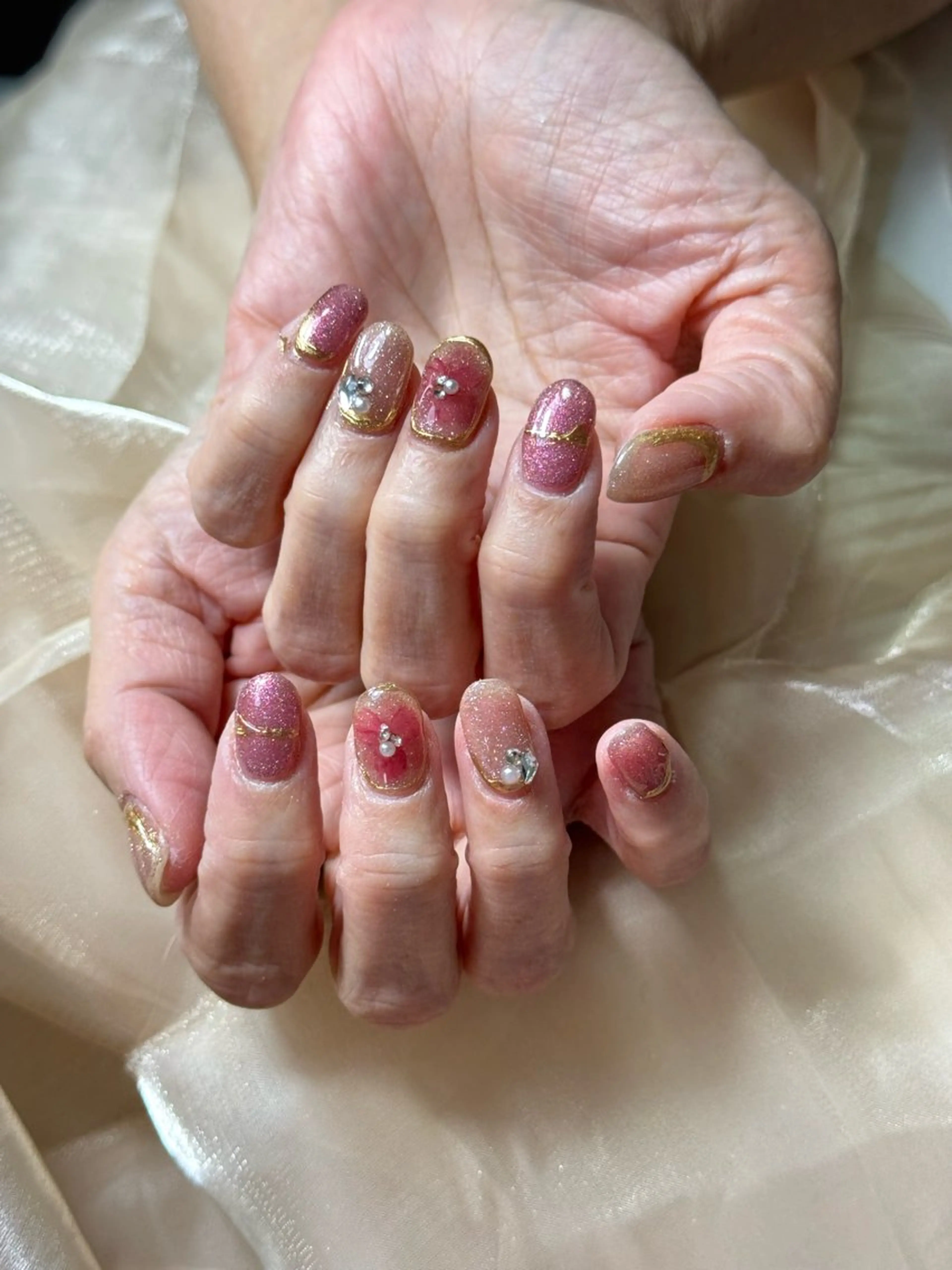 ネイル ハンドネイル XIXI 🦁のネイルデザイン