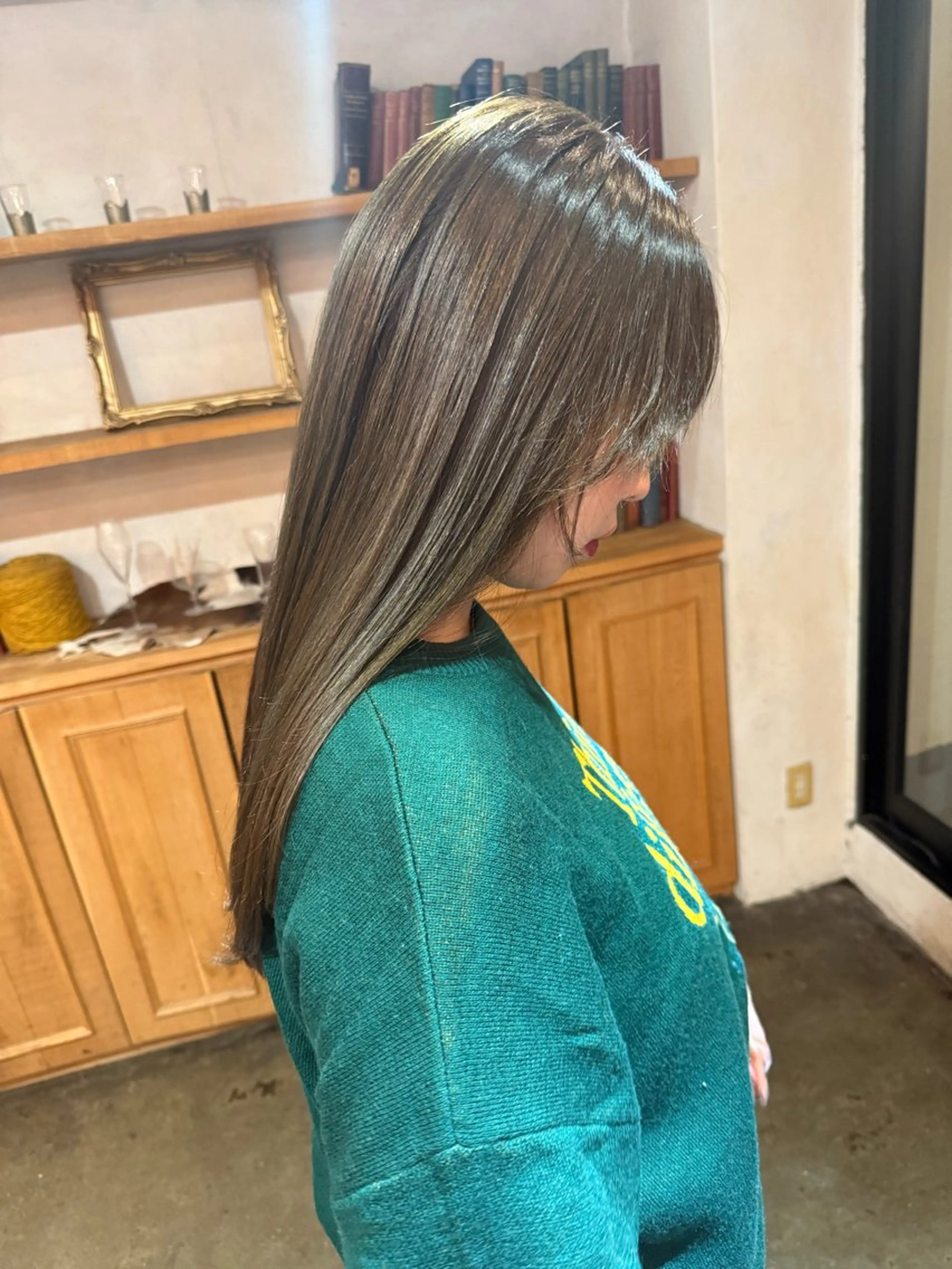 韓国風レイヤーカット💇＋透明感カラー🩵＋柔らか縮毛矯正🫧＋1stepスチームトリートメント🤎の写真