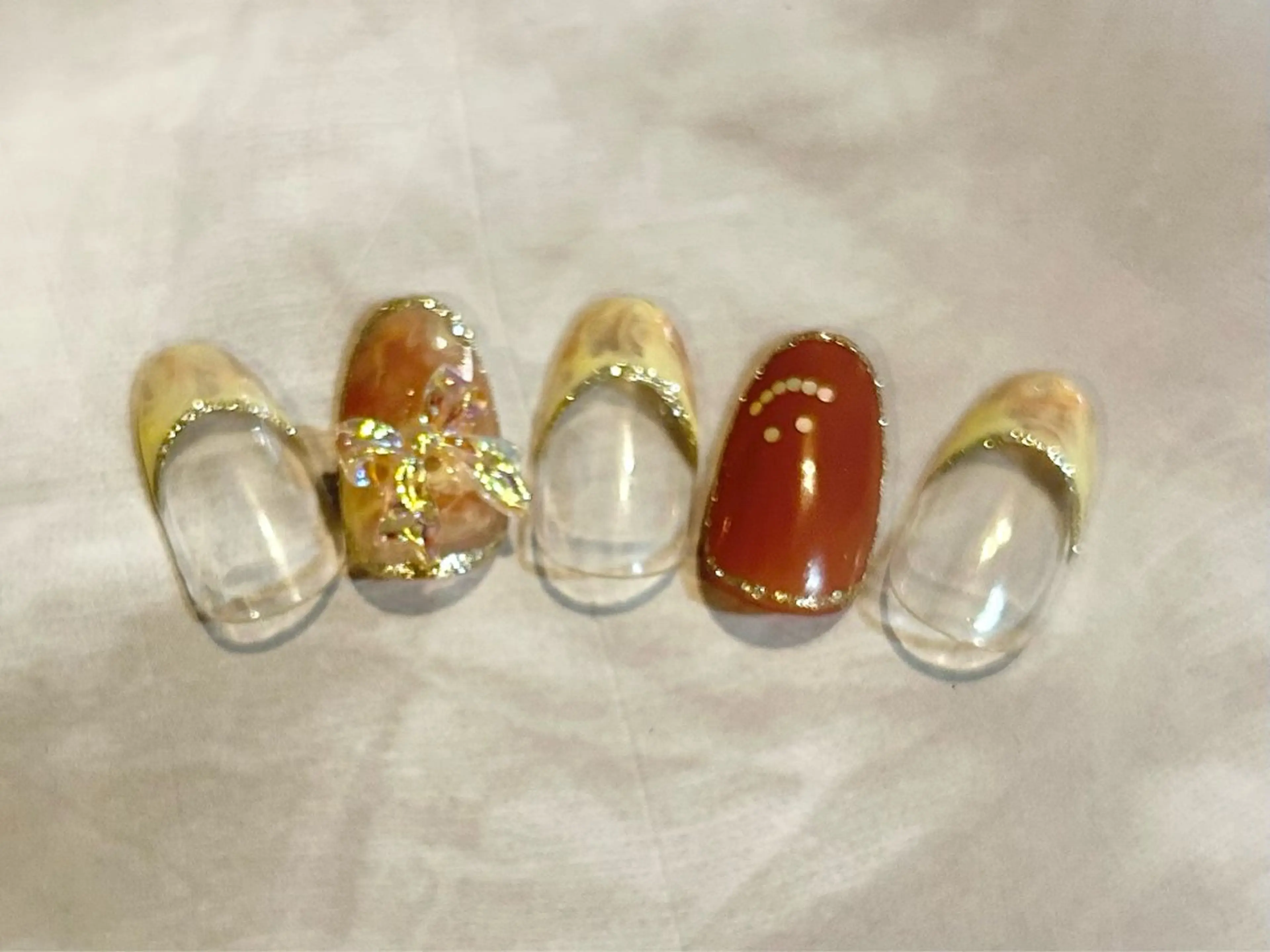 ネイル フレンチネイル リボン Lusso Nozomiのネイルデザイン