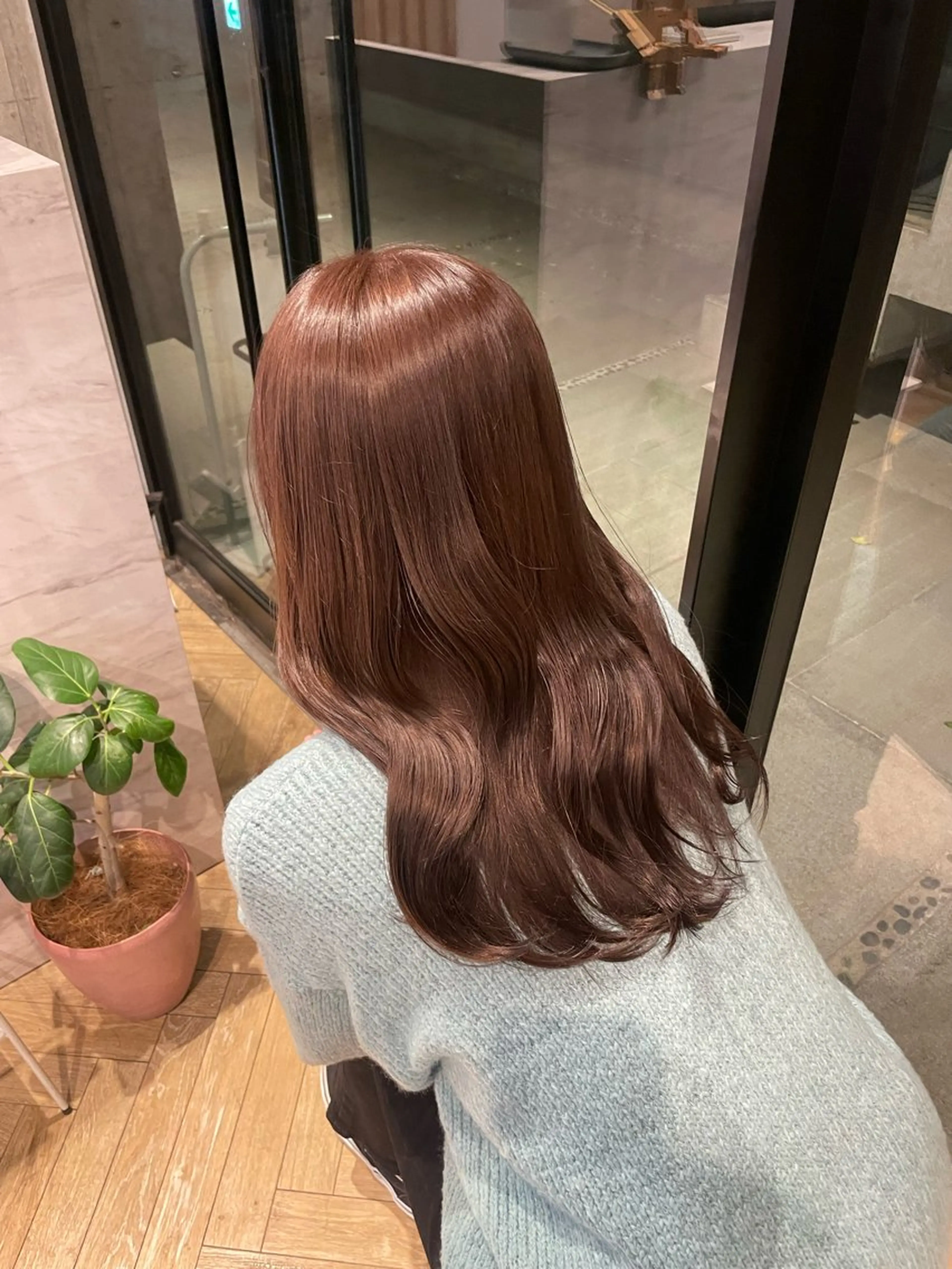 セミロング ヘアカラー トリートメント 似合わせ/ベージュ /レイヤー/りほ🤍のヘアスタイル