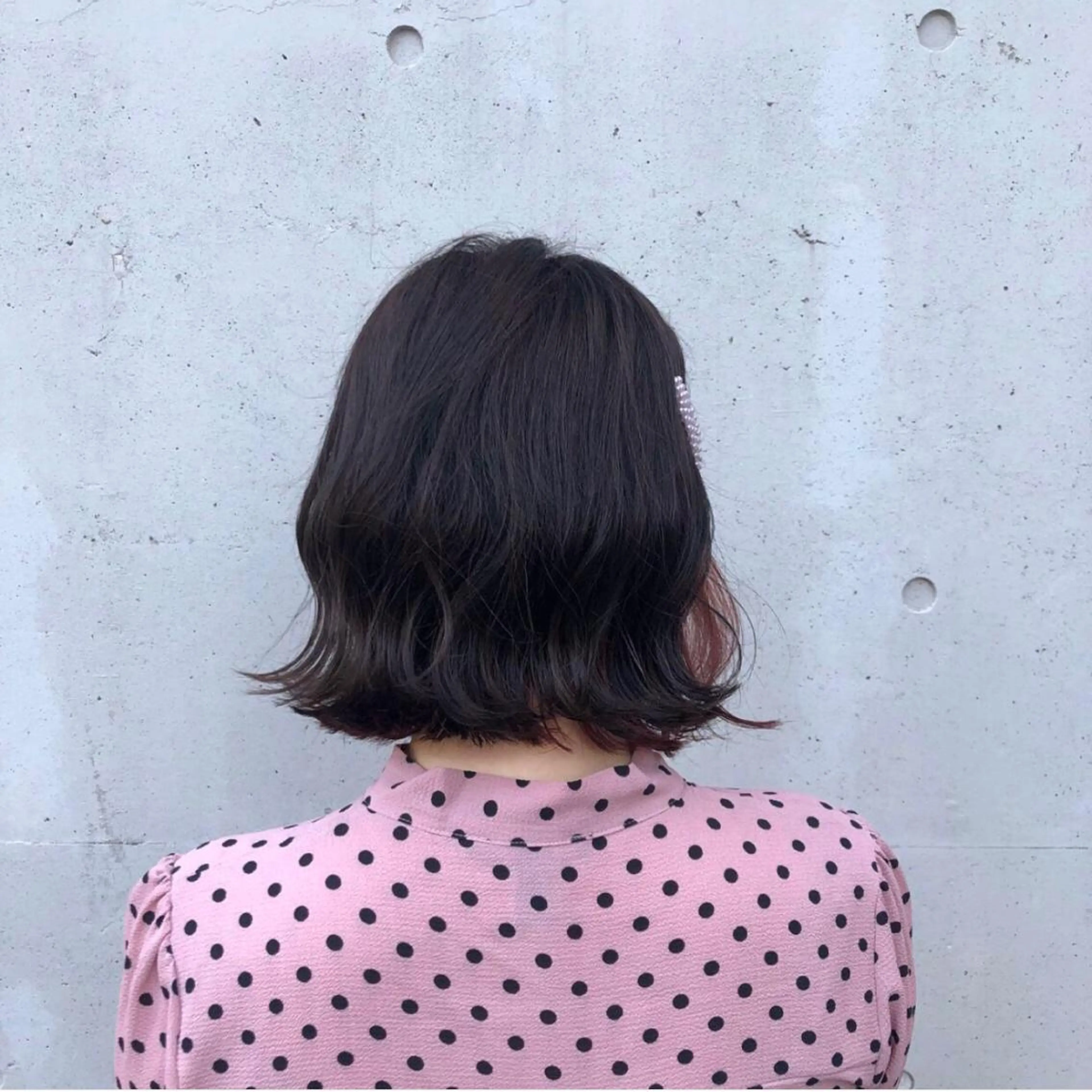 ミディアム カラー ヘアアレンジ 切りっぱなしボブ ピンクカラー ボブ カット ヘアカラー トリートメント 酸性縮毛矯正🧴韓国 レイヤー/髪質改善のヘアスタイル