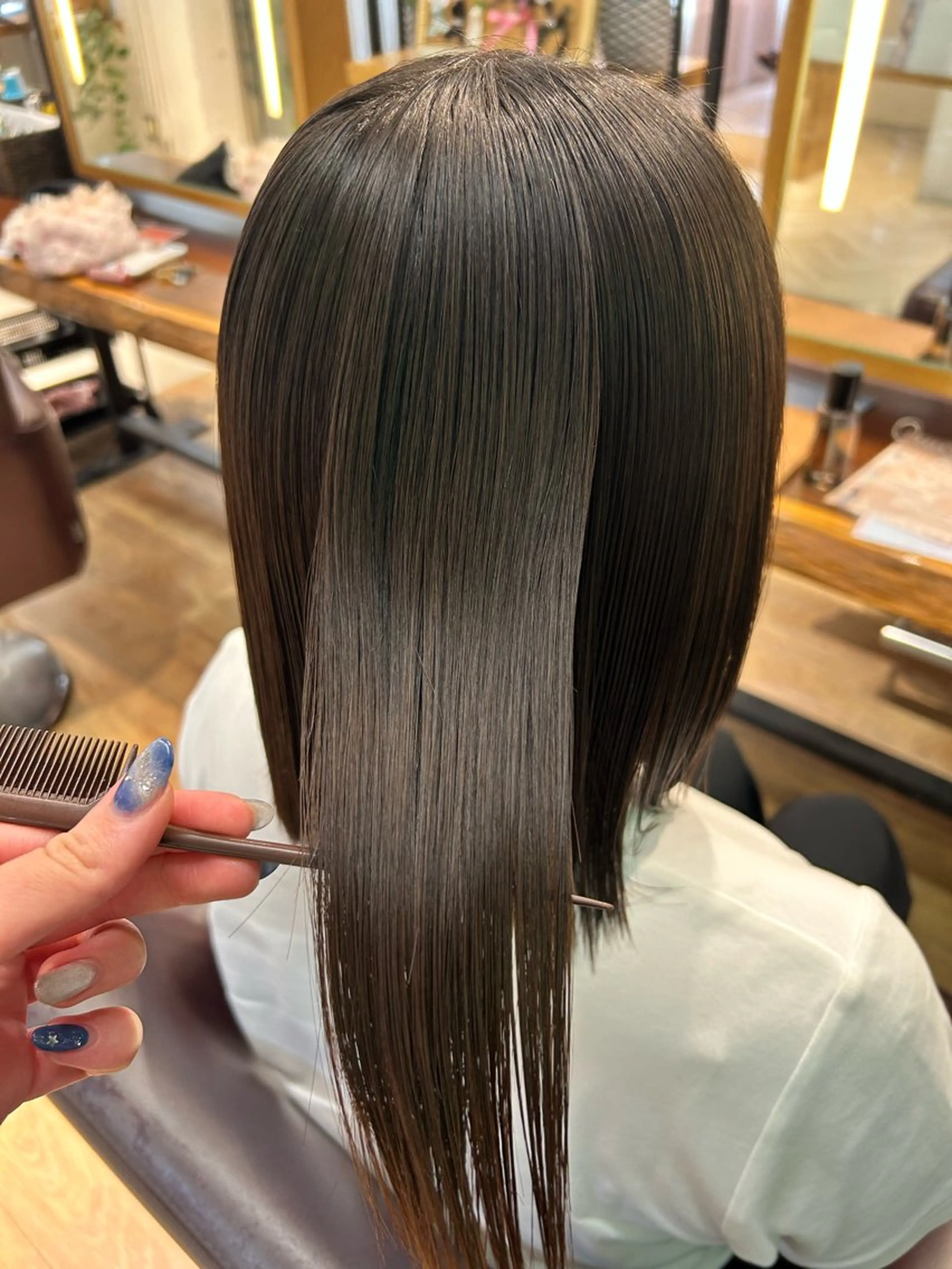 ミディアム 縮毛矯正 ♛︎ きっか ♛︎ ヘアアレンジ🩵のヘアスタイル