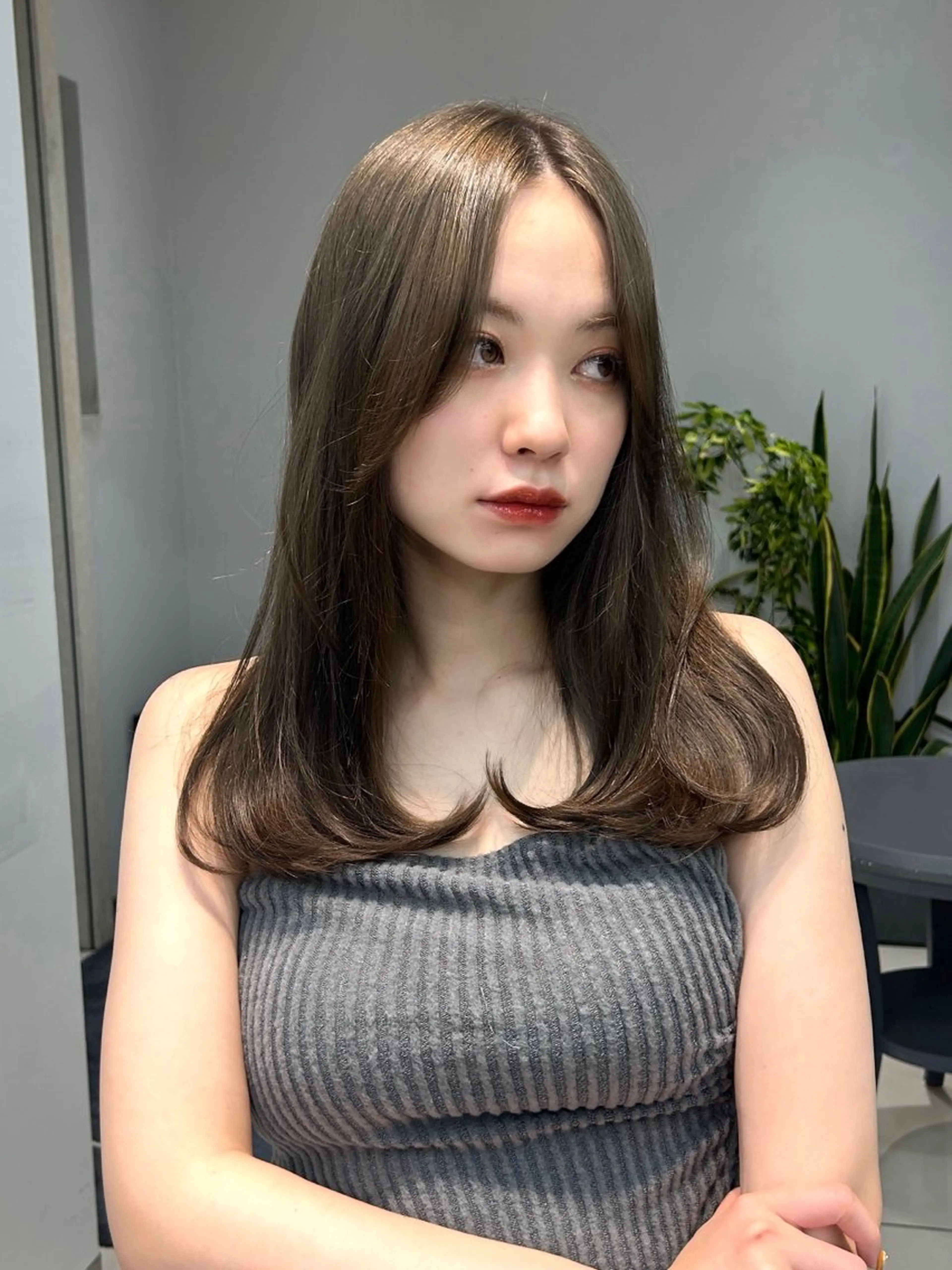 セミロング レイヤー×ツヤカラー 渋谷/kougaのヘアスタイル