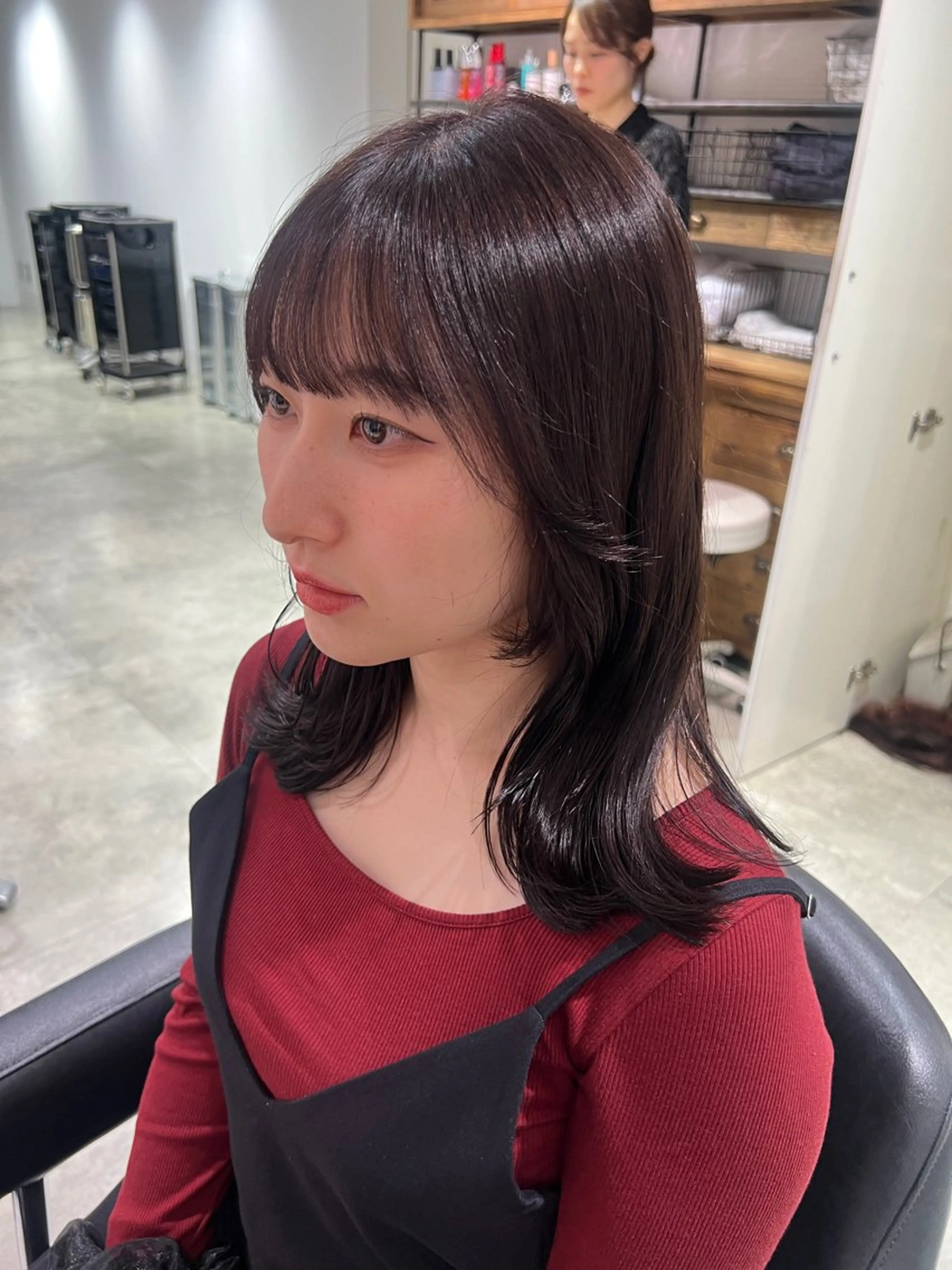ミディアム レイヤーカット 🫧三浦 未流/ ボブ/イヤリングのヘアスタイル