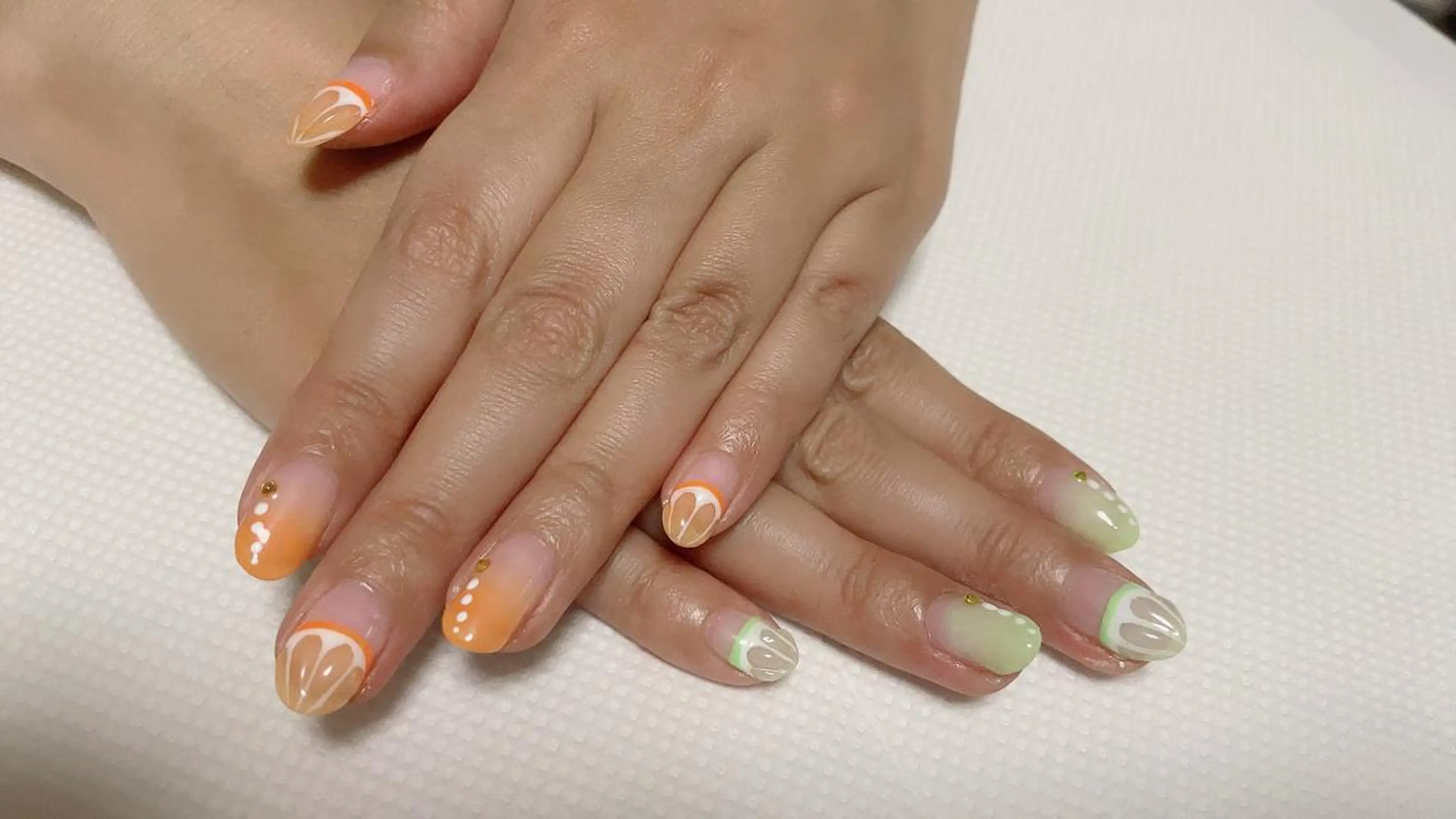 ネイル 持ち込み ハンドネイル ネイルサロン Belleのネイルデザイン