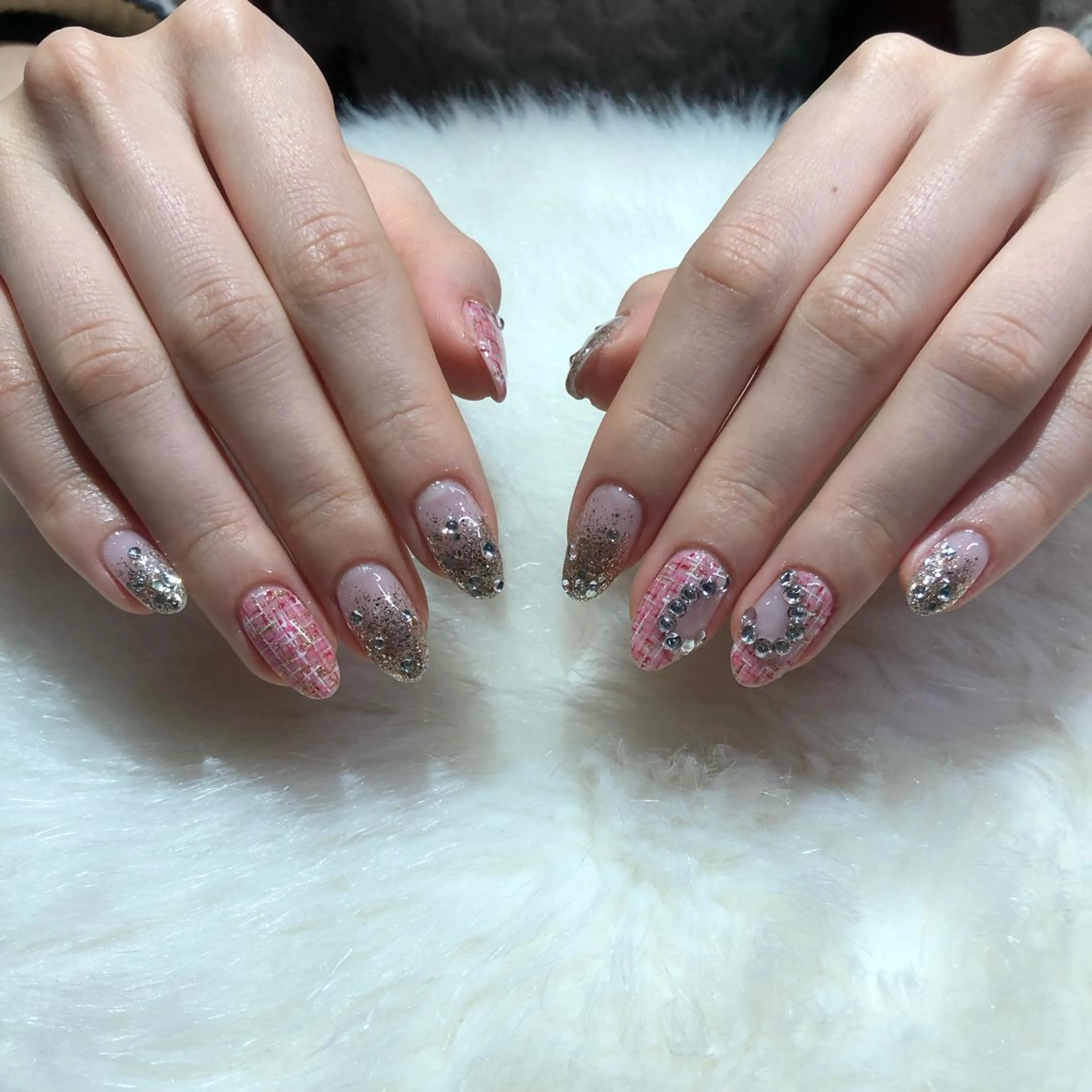 ネイル ハンドネイル フットネイル ハンドケア Nes.Nail所属・Miyagi Asamiのネイルデザイン