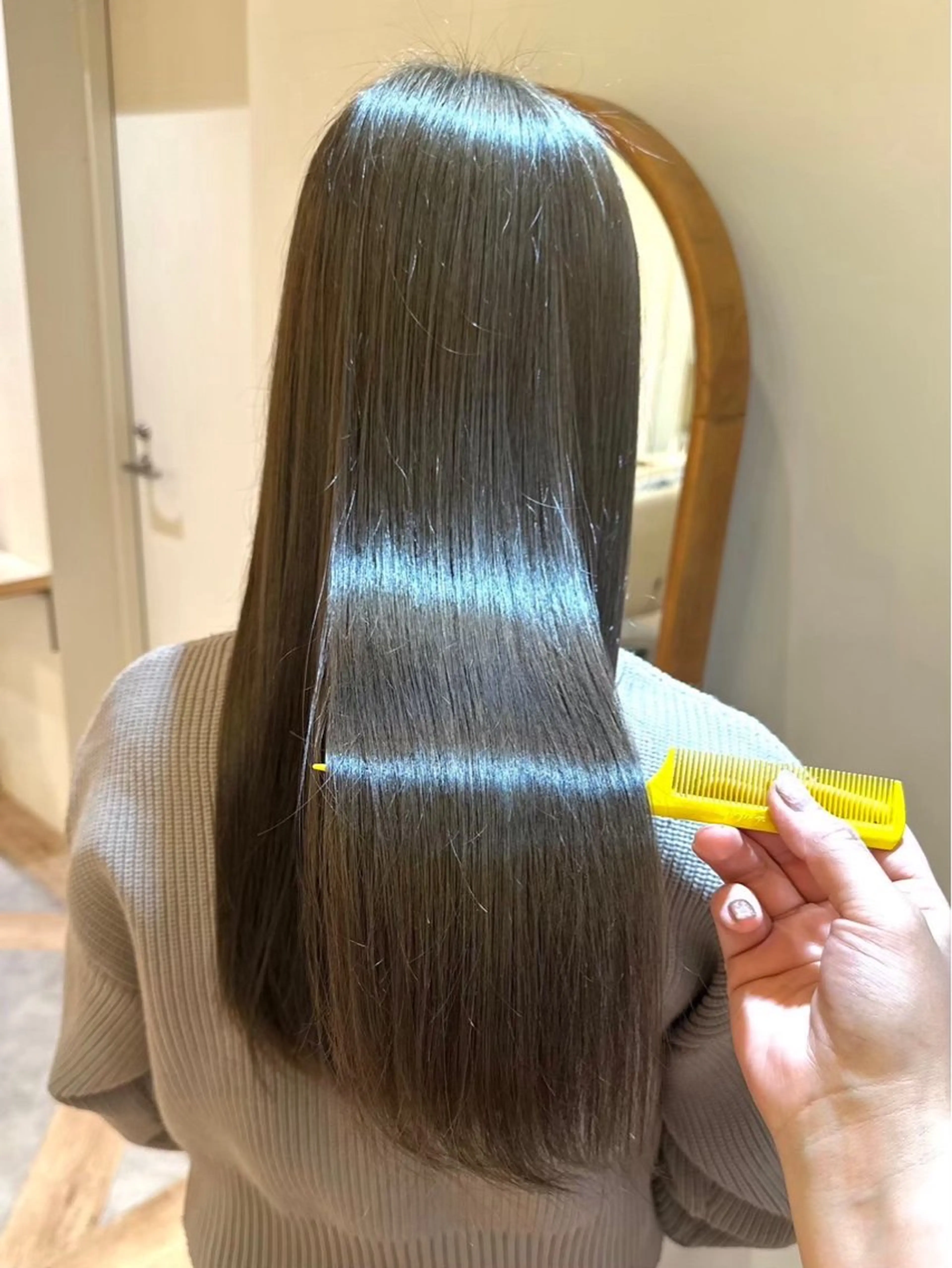 👼🏻🍨💞本日限定💞👼🏻🍨【縮毛卒業髪質改善】透明感カラー➕トリートメント／大宮の写真