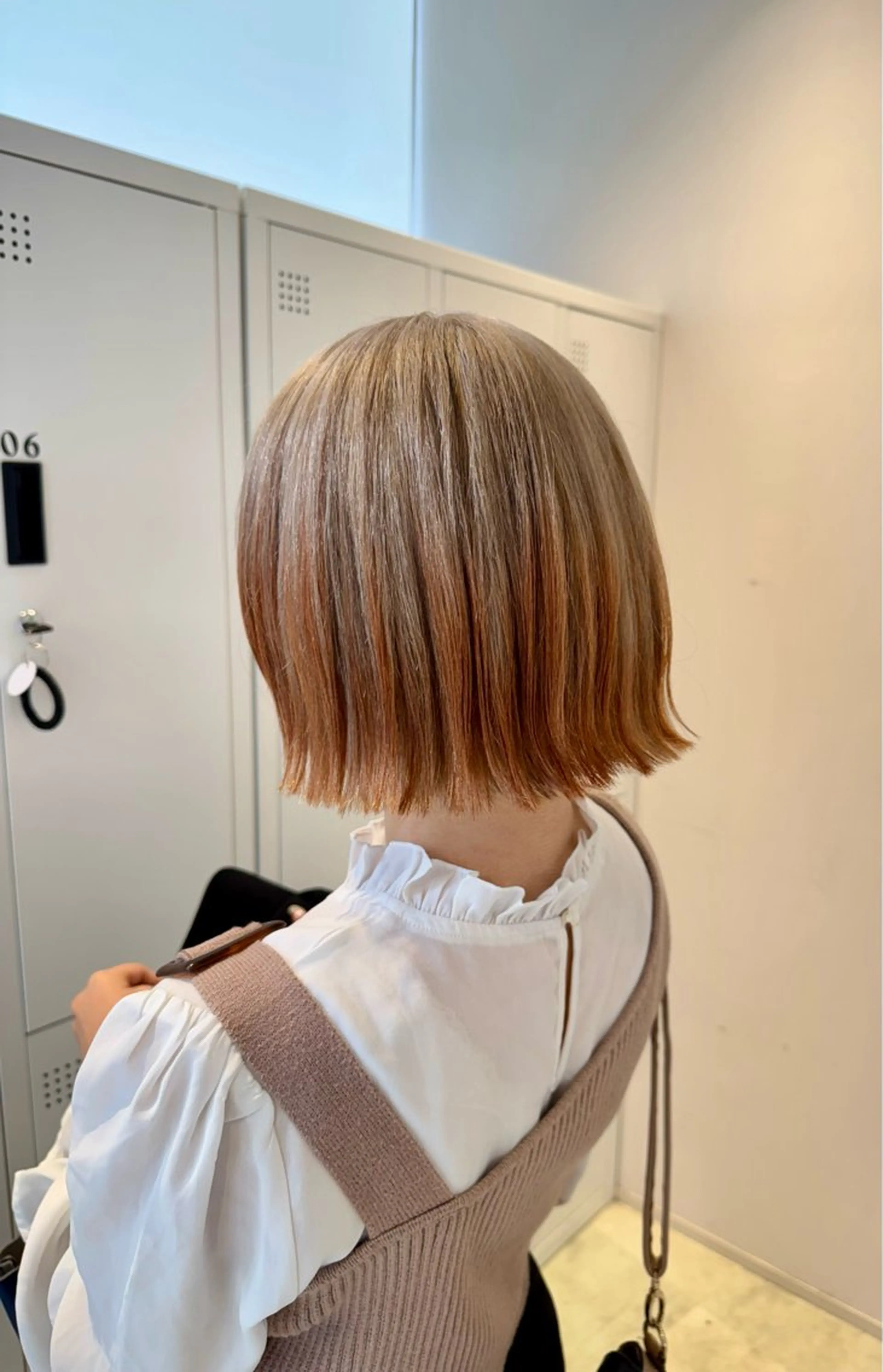 セミロング カット ヘアカラー トリートメント 透明感カラー✨艶髪 制作🌱山根あゆみのヘアスタイル