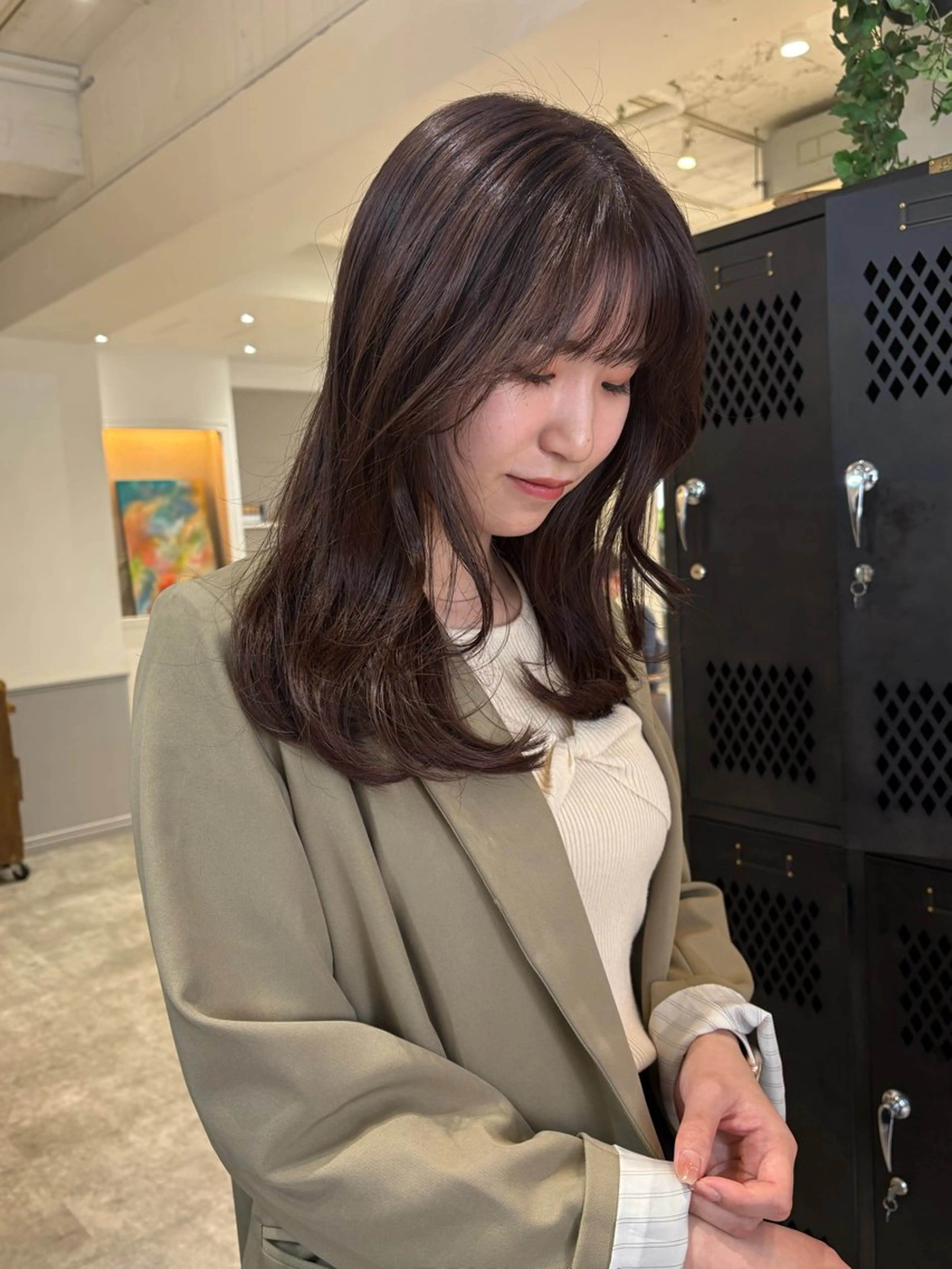 セミロング ヘアカラー SIKI yuuna レイヤーカット🪽のヘアスタイル