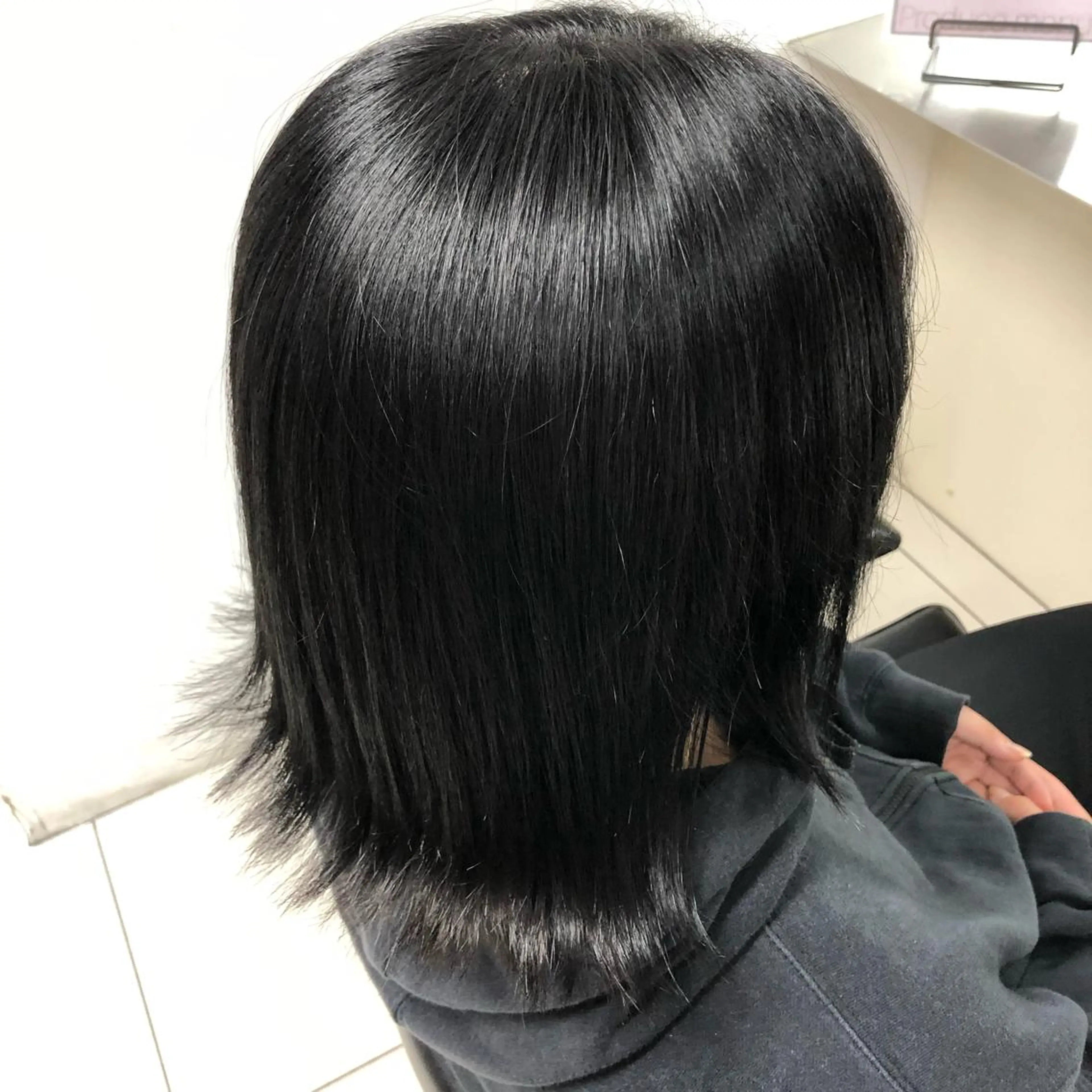 セミロング カラー ヘアカラー トリートメント まつ毛/アイブロウ /髪質改善カラーのヘアスタイル