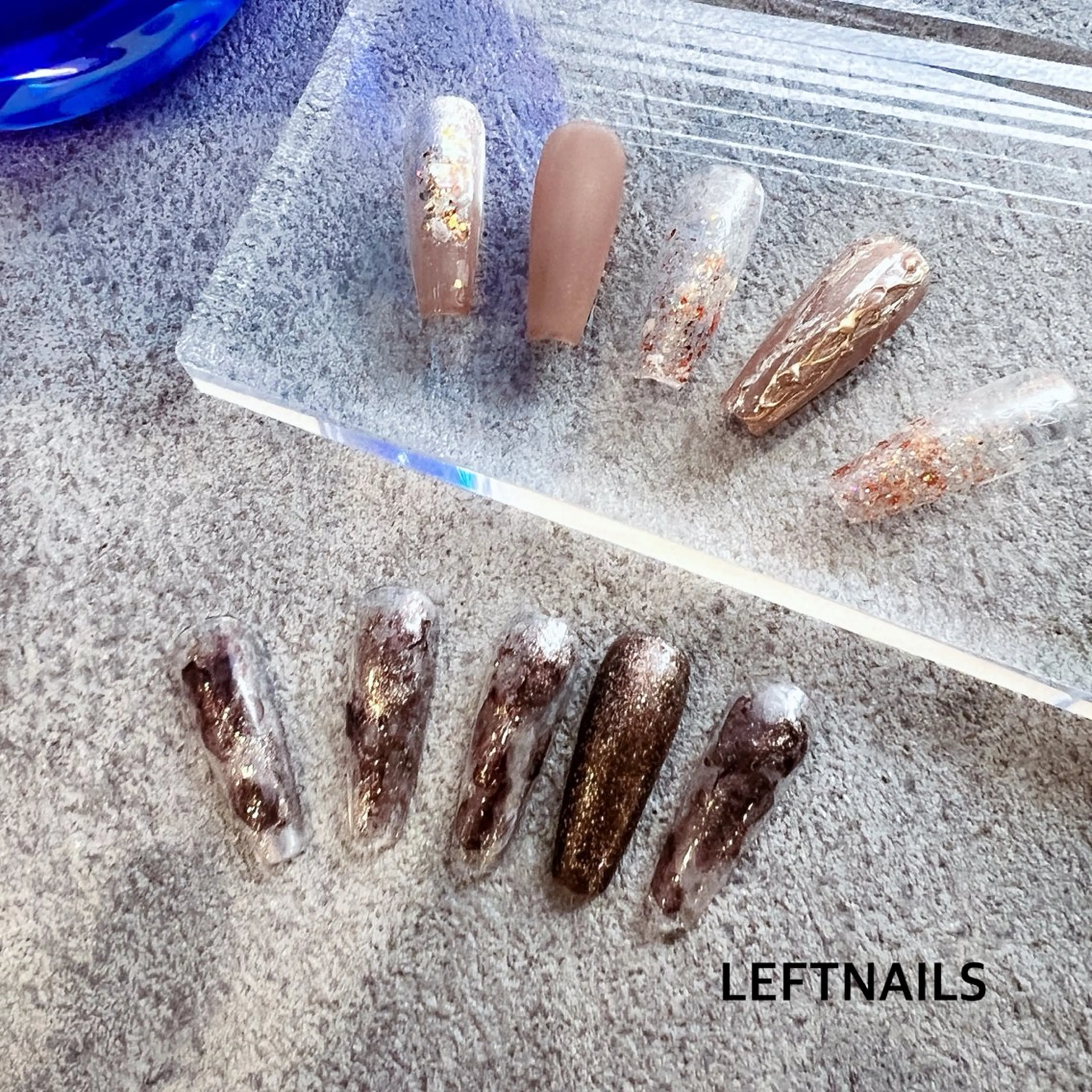 ネイル LEFTNAILS フィルインニュアンスのネイルデザイン