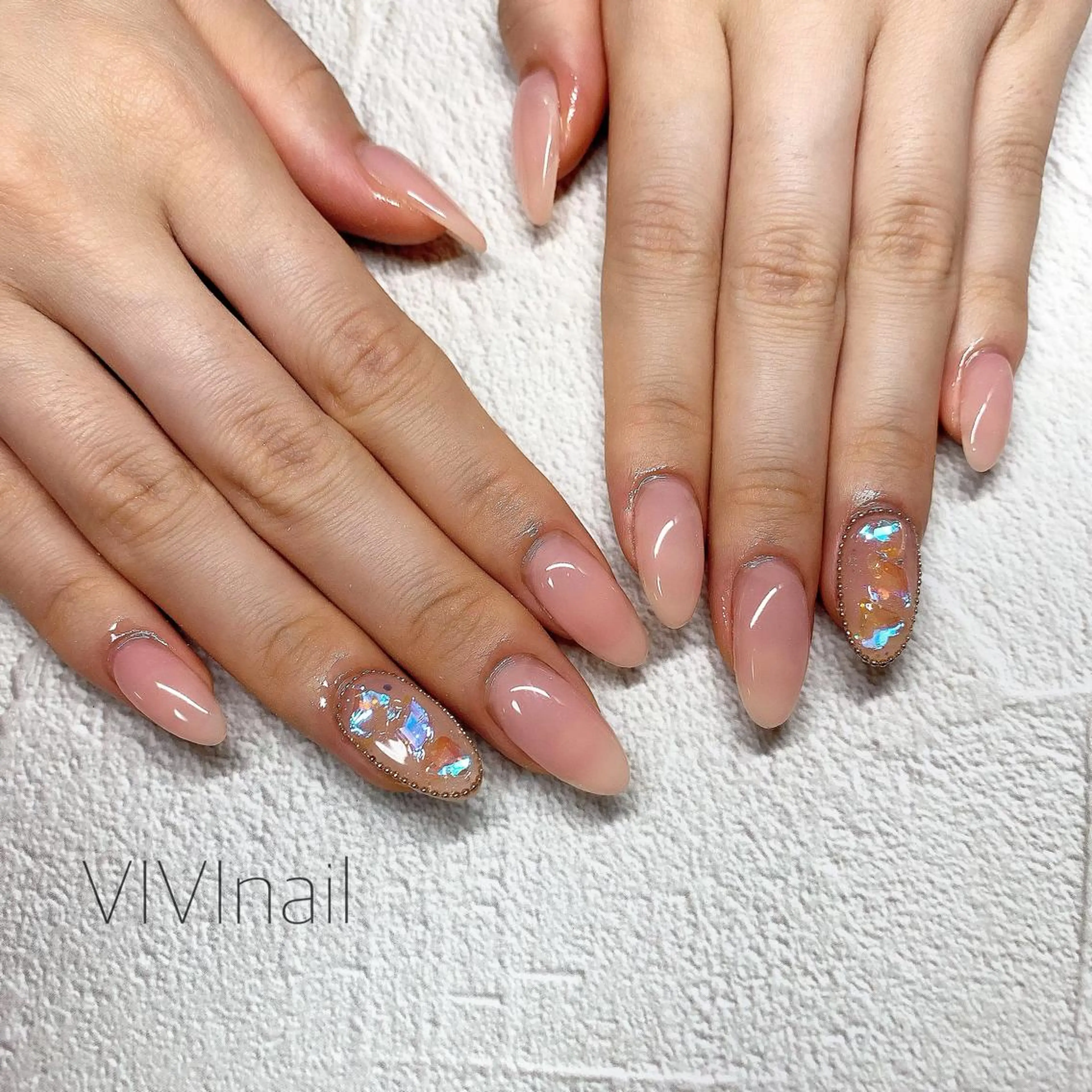 ネイル オーロラネイル ハンドネイル vivi nailのネイルデザイン