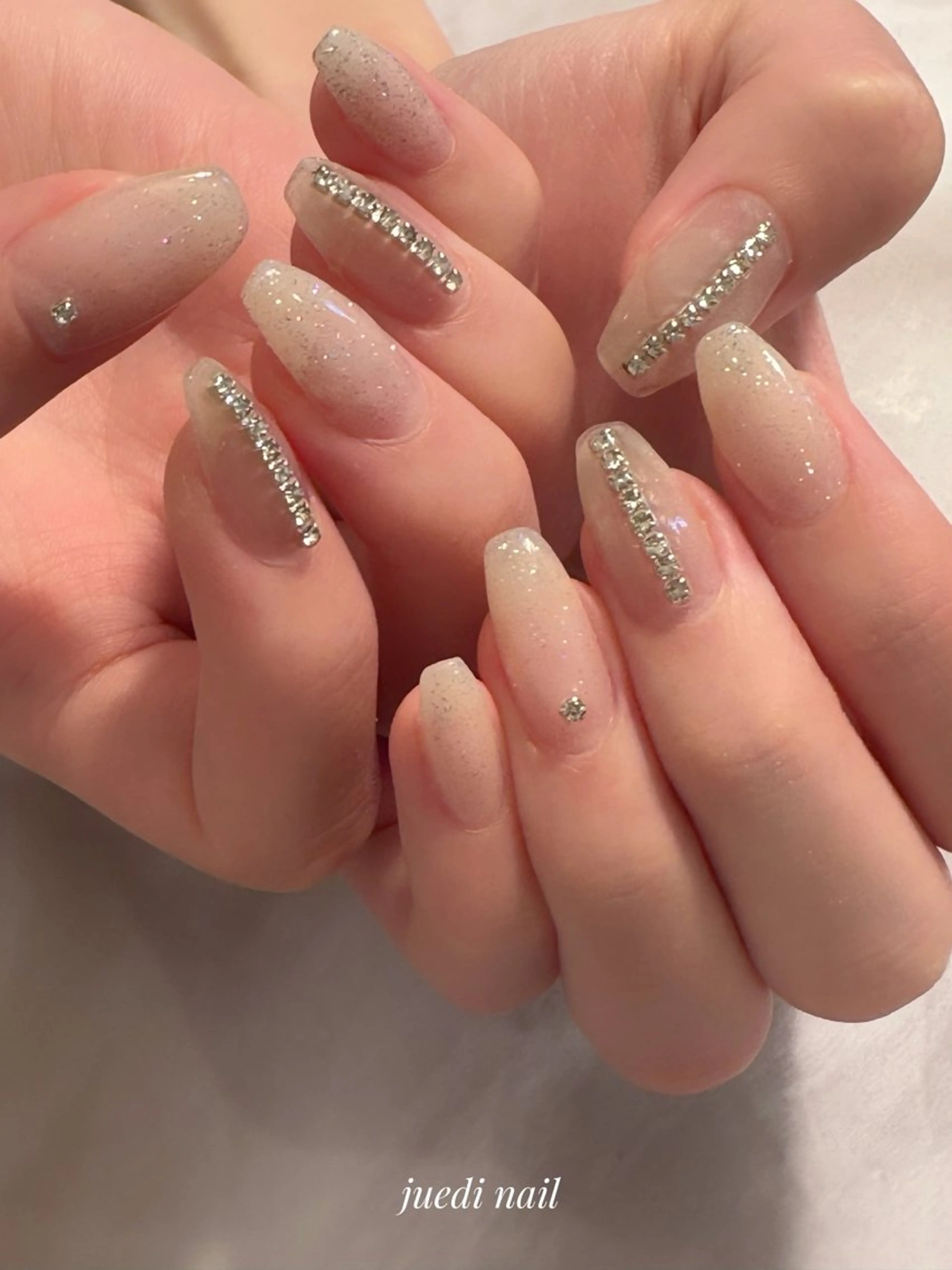 ネイル juedi nail(木曜日のネイル)所属・juedi nail 〜木曜日のネイル〜のネイルデザイン