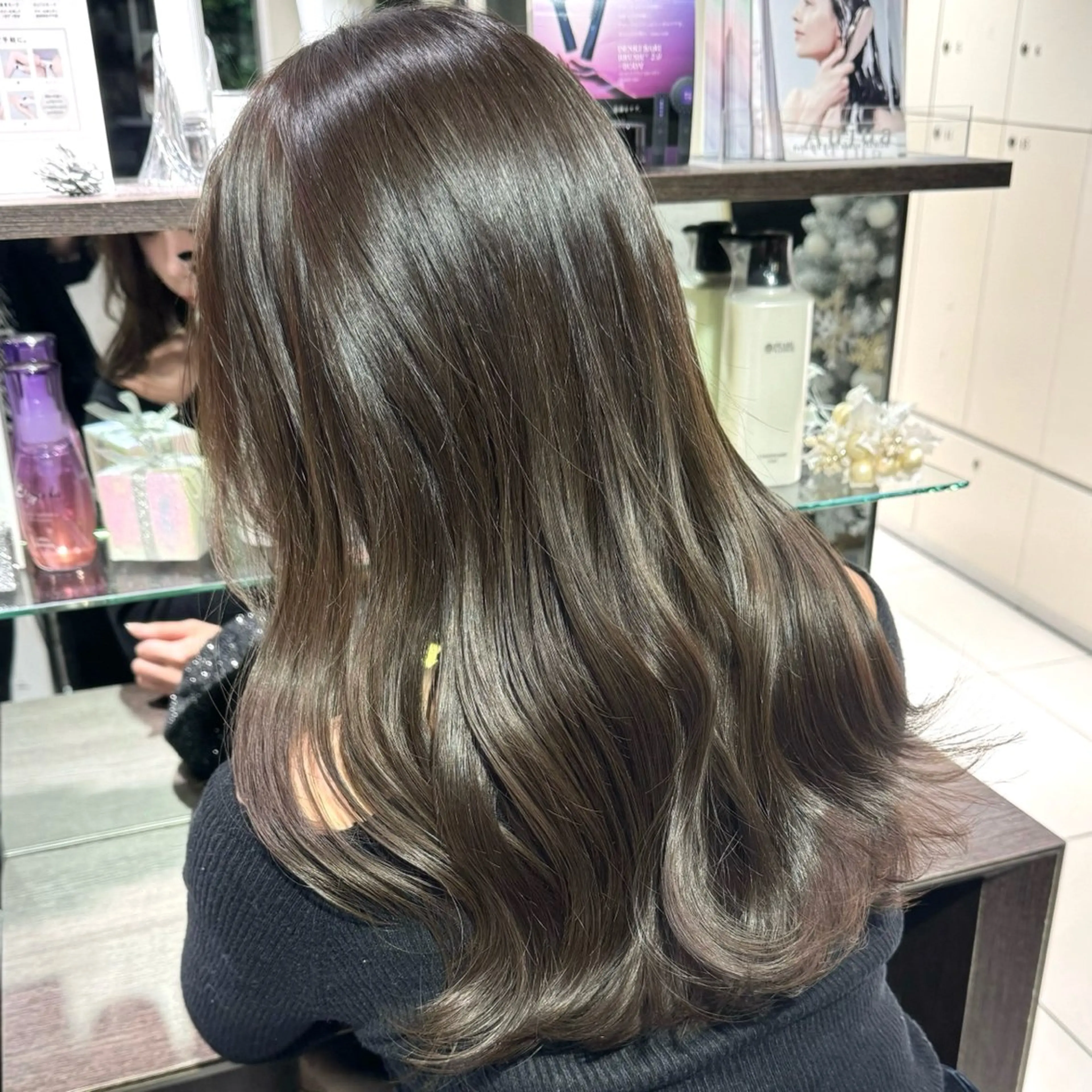 ロング カラー ヘアアレンジ ヘアカラー ブリーチなしカラー /ベージュ/安形翔のヘアスタイル