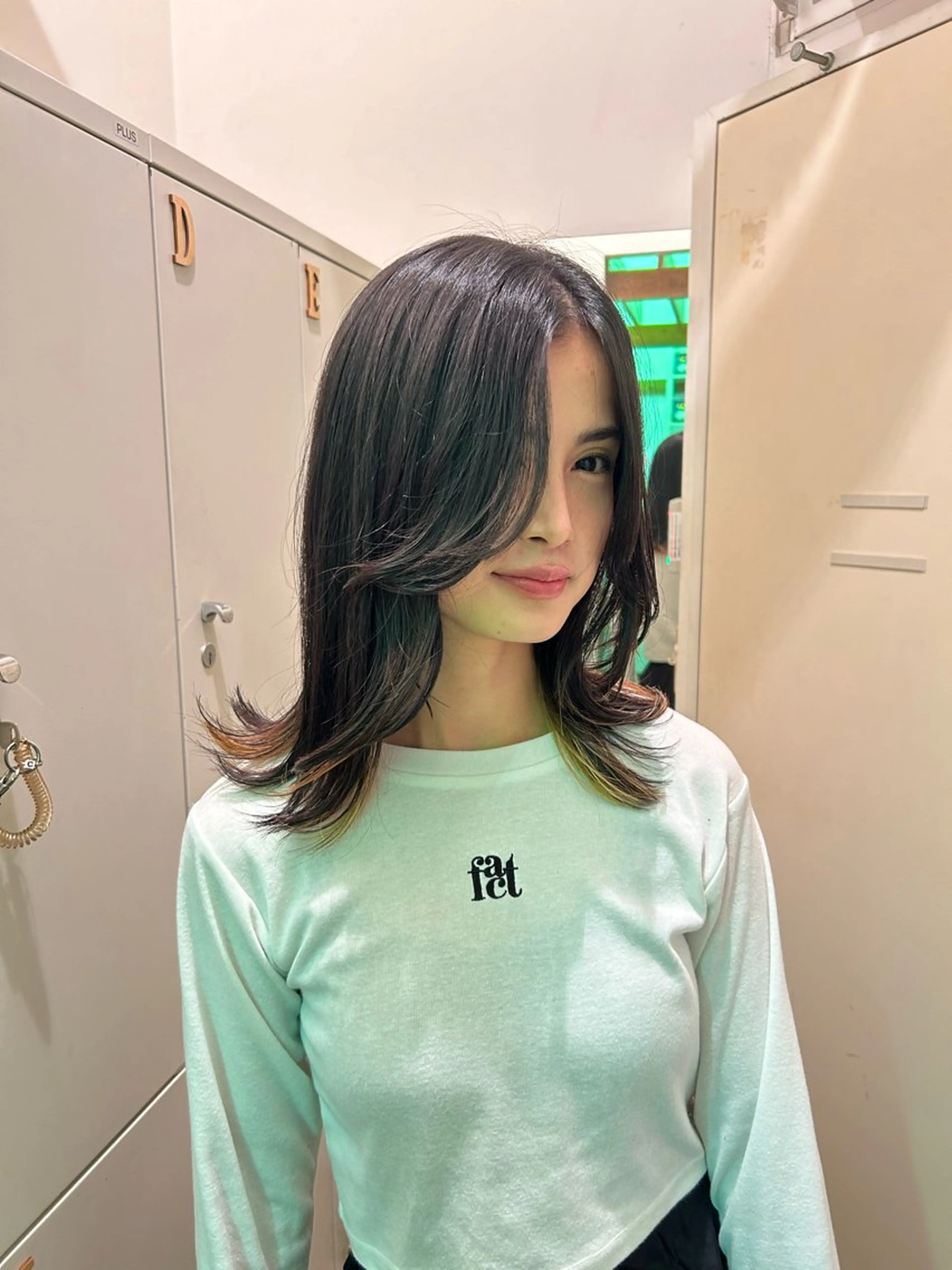 ミディアム 顔まわりレイヤー 顔周りカット レイヤーカット カット Hiiro/レイヤー /海外ヘアのヘアスタイル