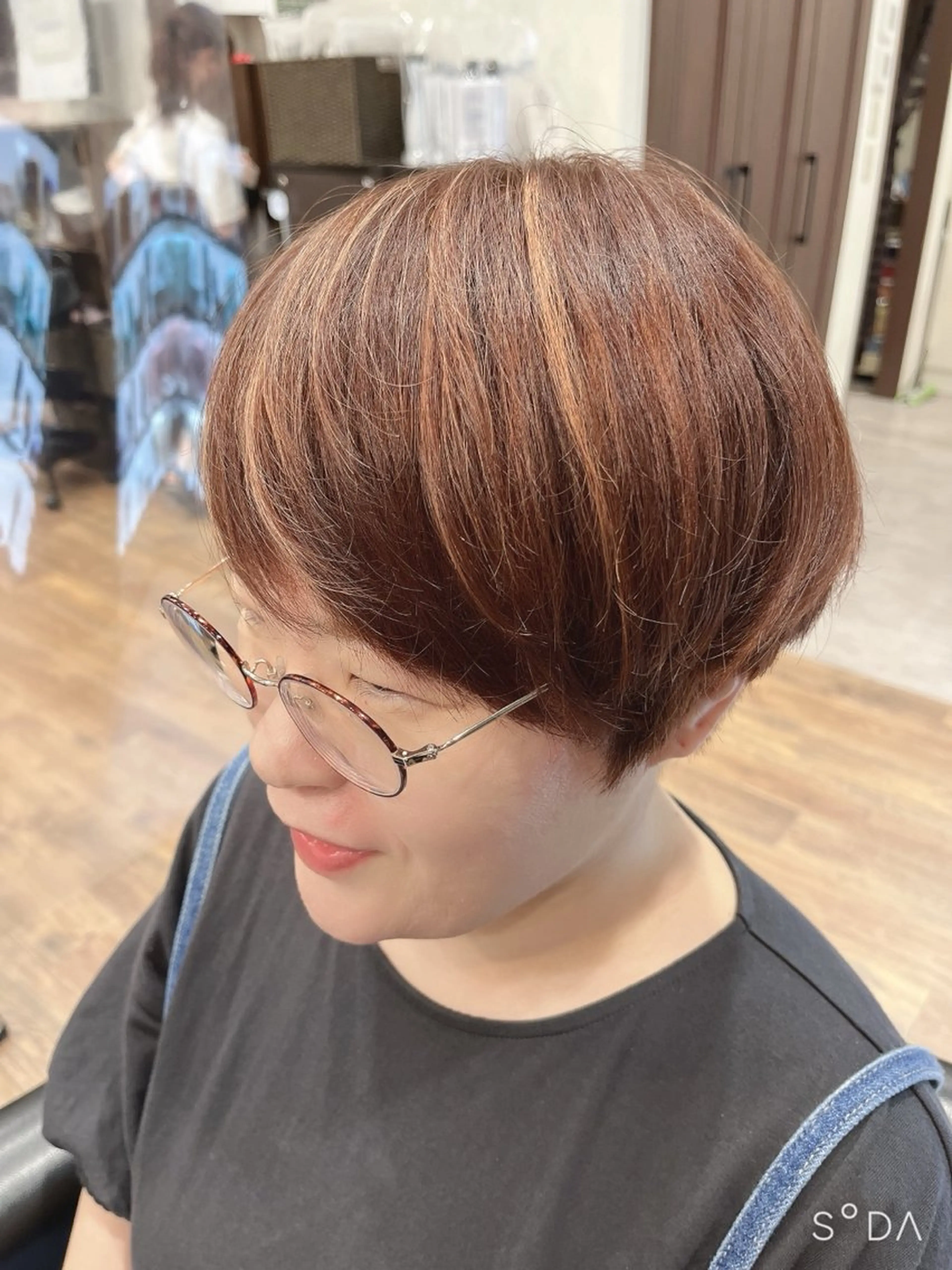ショート カラー 高橋 春菜のヘアスタイル