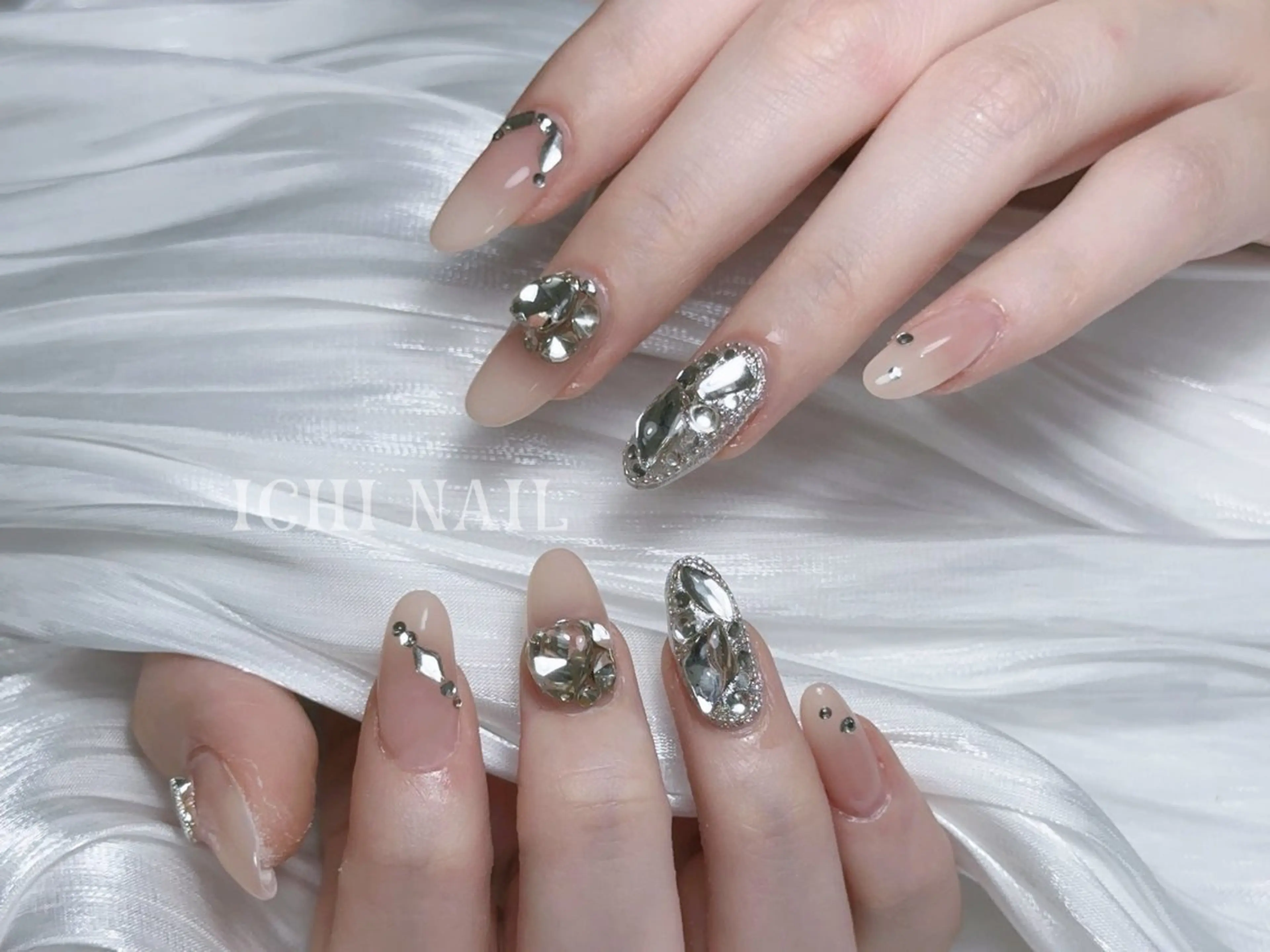 ネイル ハンドネイル 🧚🏻‍♀️ NOHA🎀のネイルデザイン