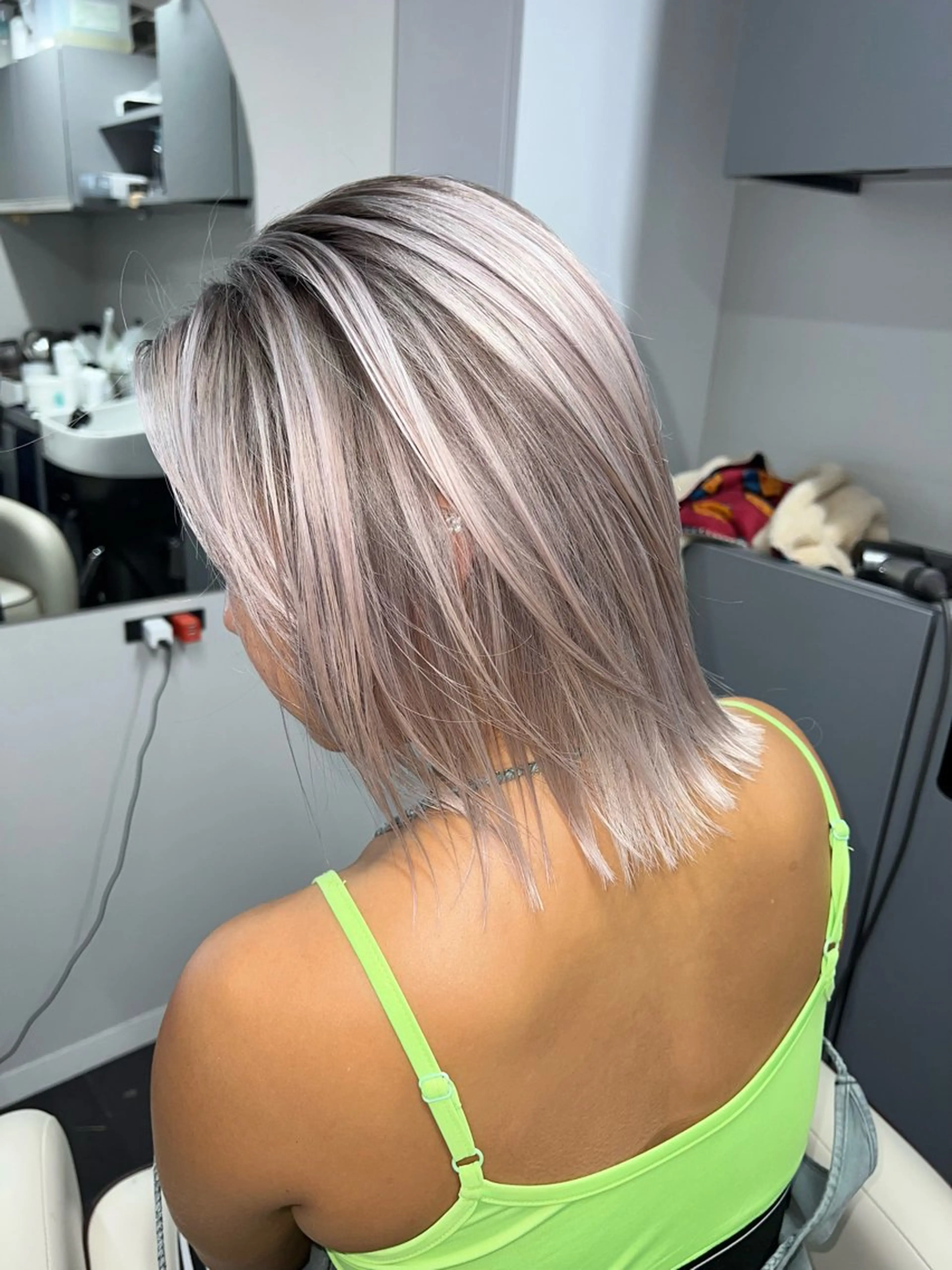 ショート カラー EGO所属・ブリーチカラー💖 rukaのヘアスタイル