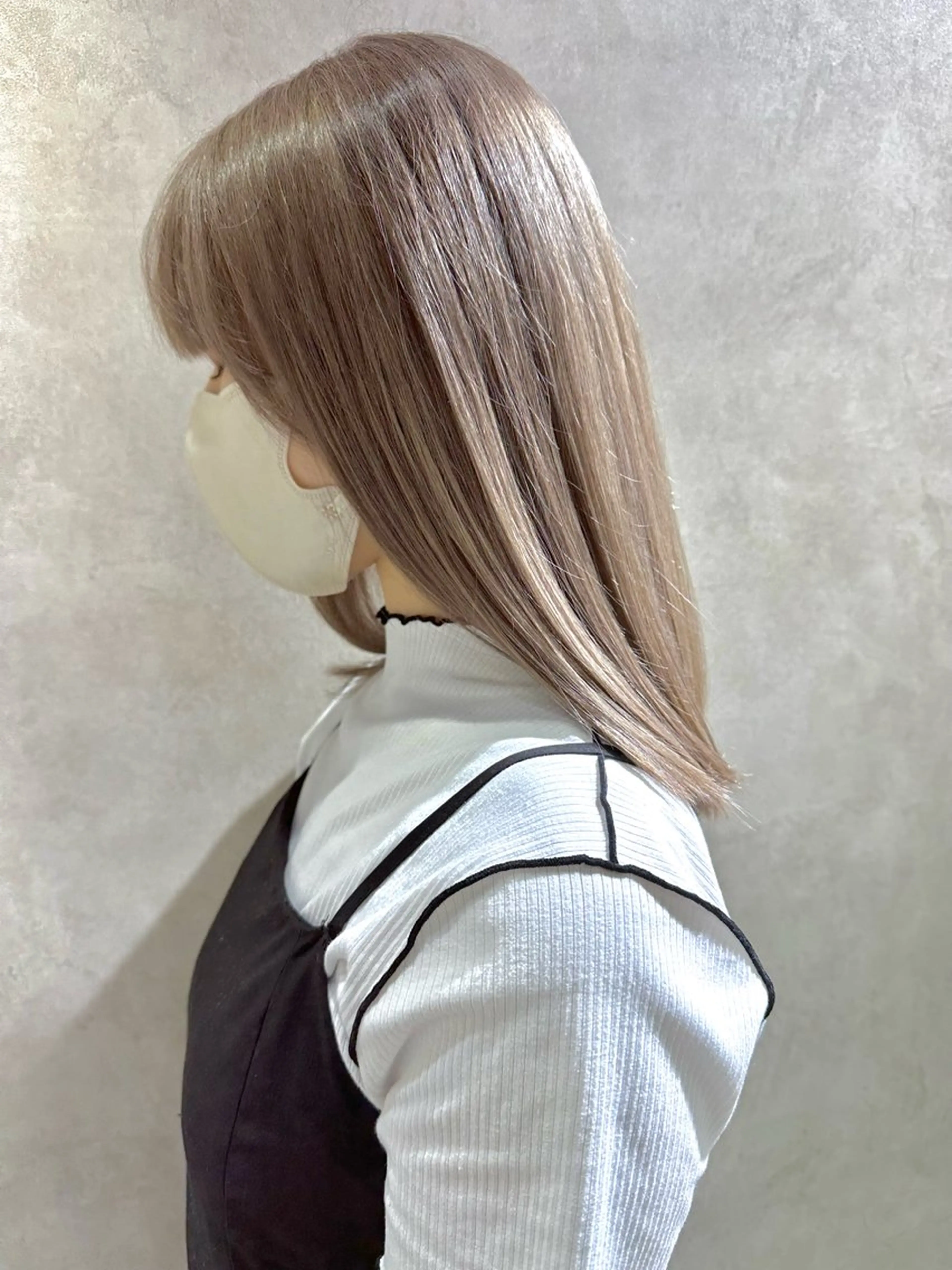 《初回​〜​3回目までご利用可！》🍀【ブリーチ込み】 ダブルカラー＋トリートメント🍀の写真