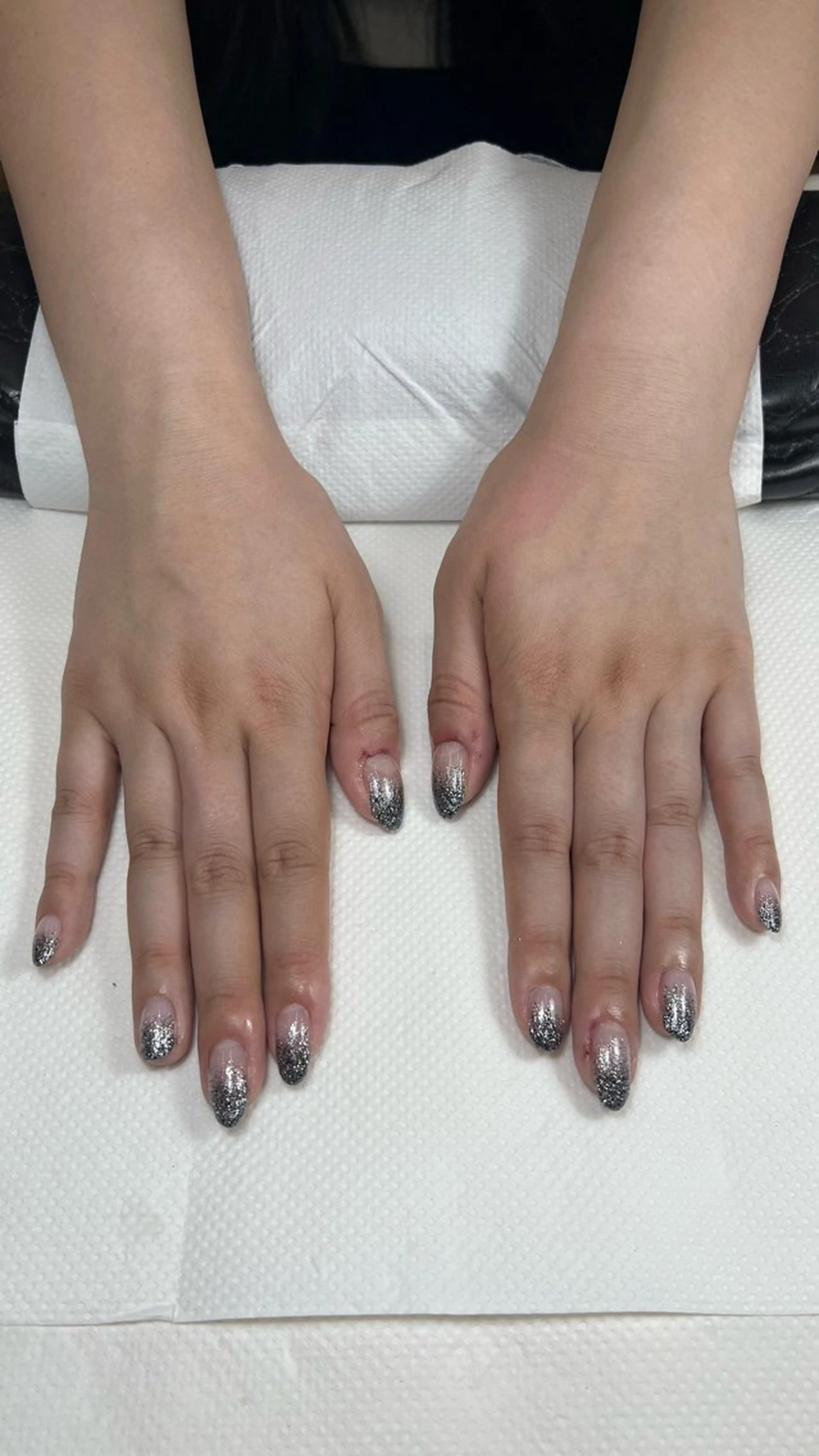 ネイル 名越 彩花のネイルデザイン