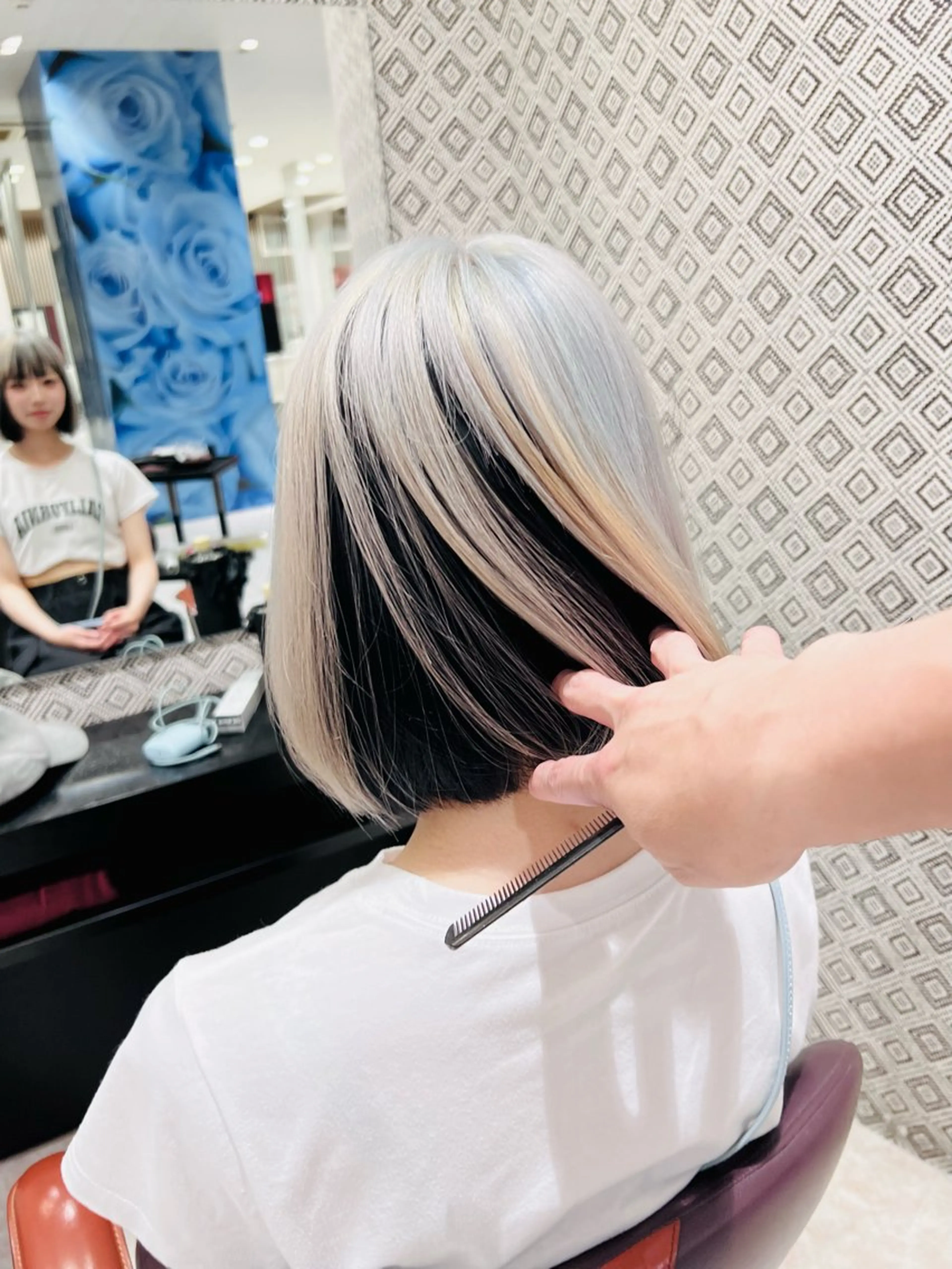 ショート カラー ボブ ヘアカラー ⭐️顔周りカット⭐️ 藤久のヘアスタイル