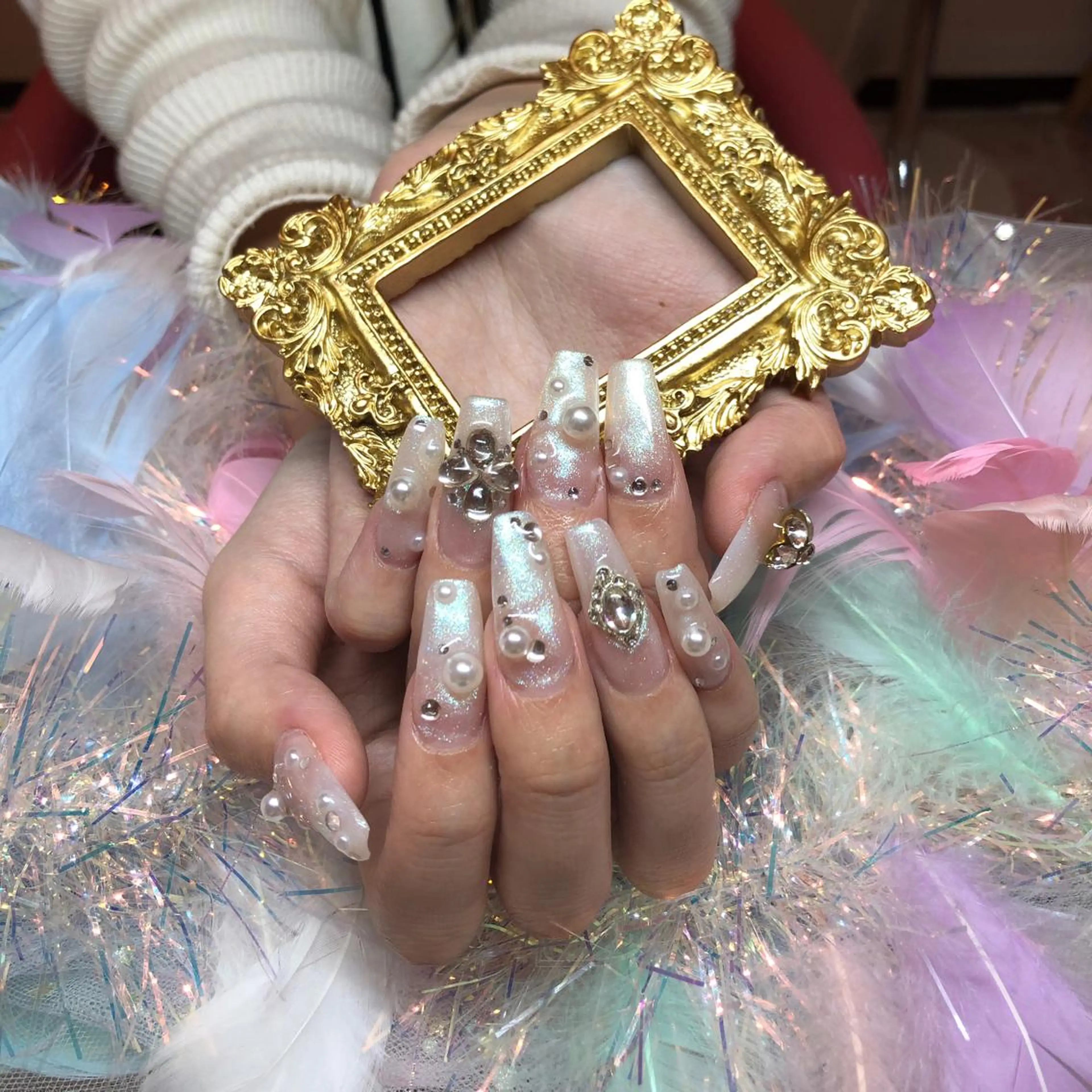 ネイル アートネイル べっ甲ネイル キラキラネイル 冬ネイル 「Honey NAIL新宿店」所属・Honey スカルプ専門店のネイルデザイン