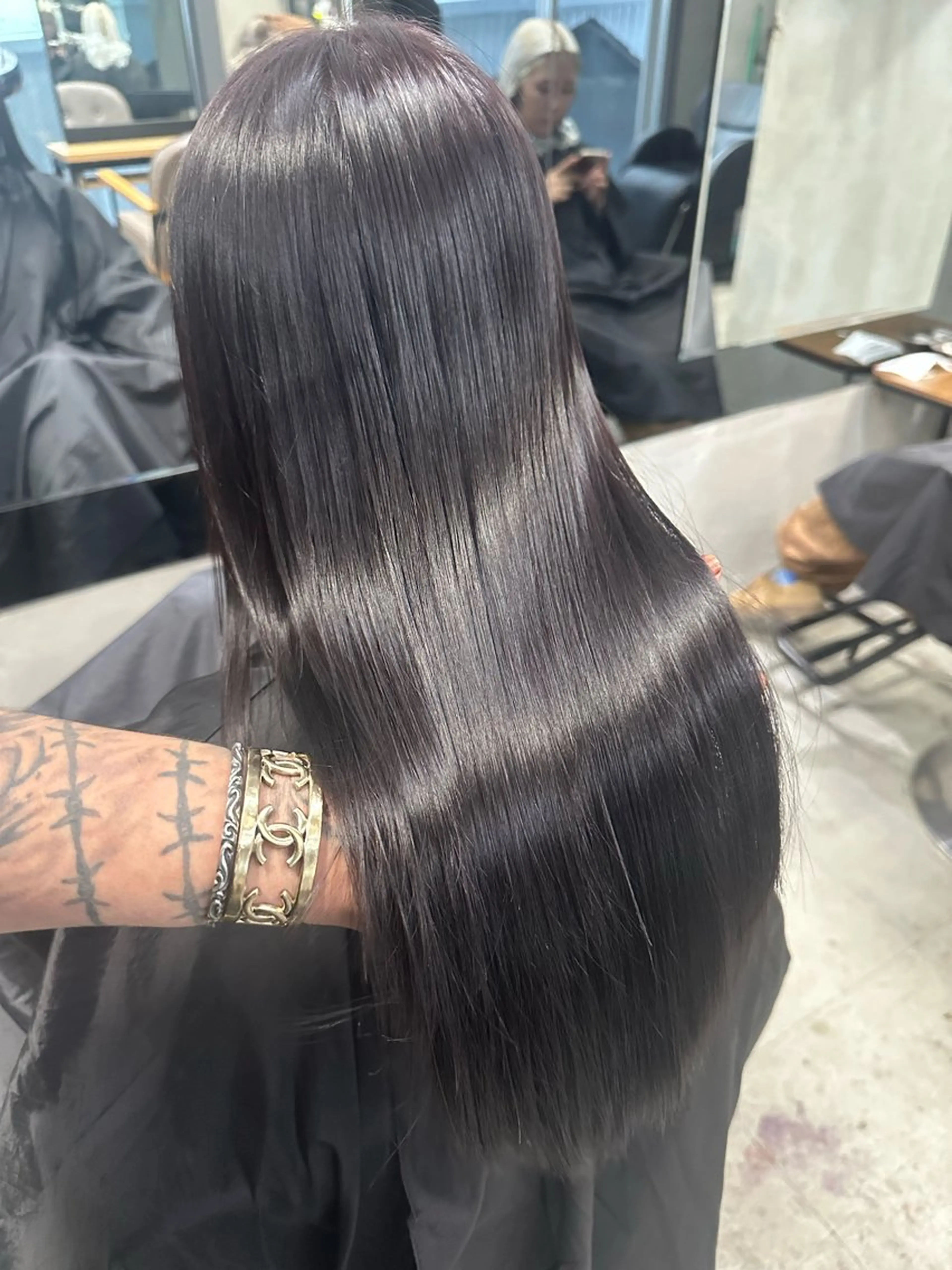 ロング 髪質改善 AiM エイム　韓国レイヤーのヘアスタイル