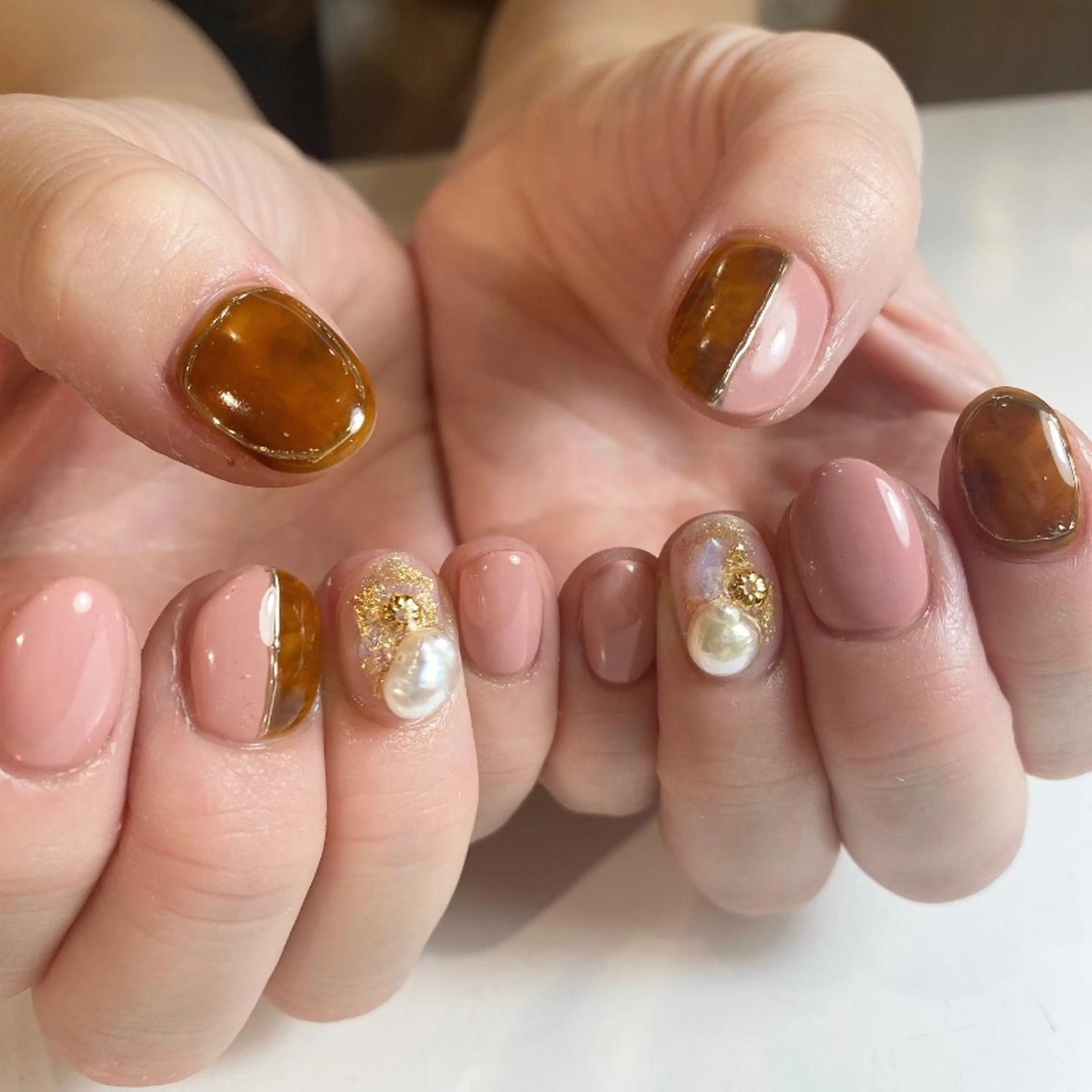 ネイル べっ甲ネイル Beauty salon STELLA所属・STELLA 大西南帆のマツエク・マツパデザイン