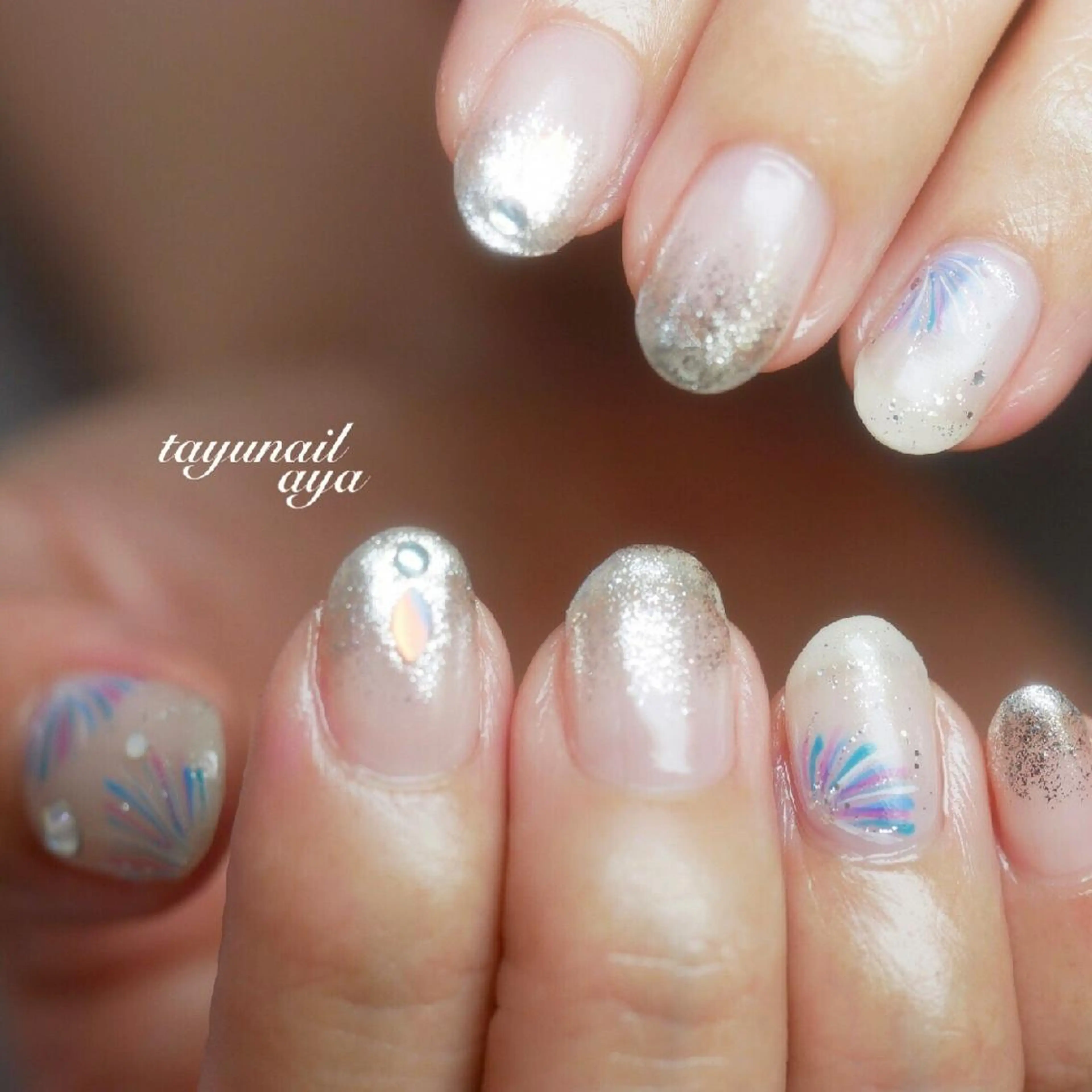 ネイル ブルー ジェルネイル グラデーション キラキラネイル ラメ(グリッター) ネイルサロン・ネイルスクール　たゆnail所属・ネイルサロン 【たゆnail】のネイルデザイン